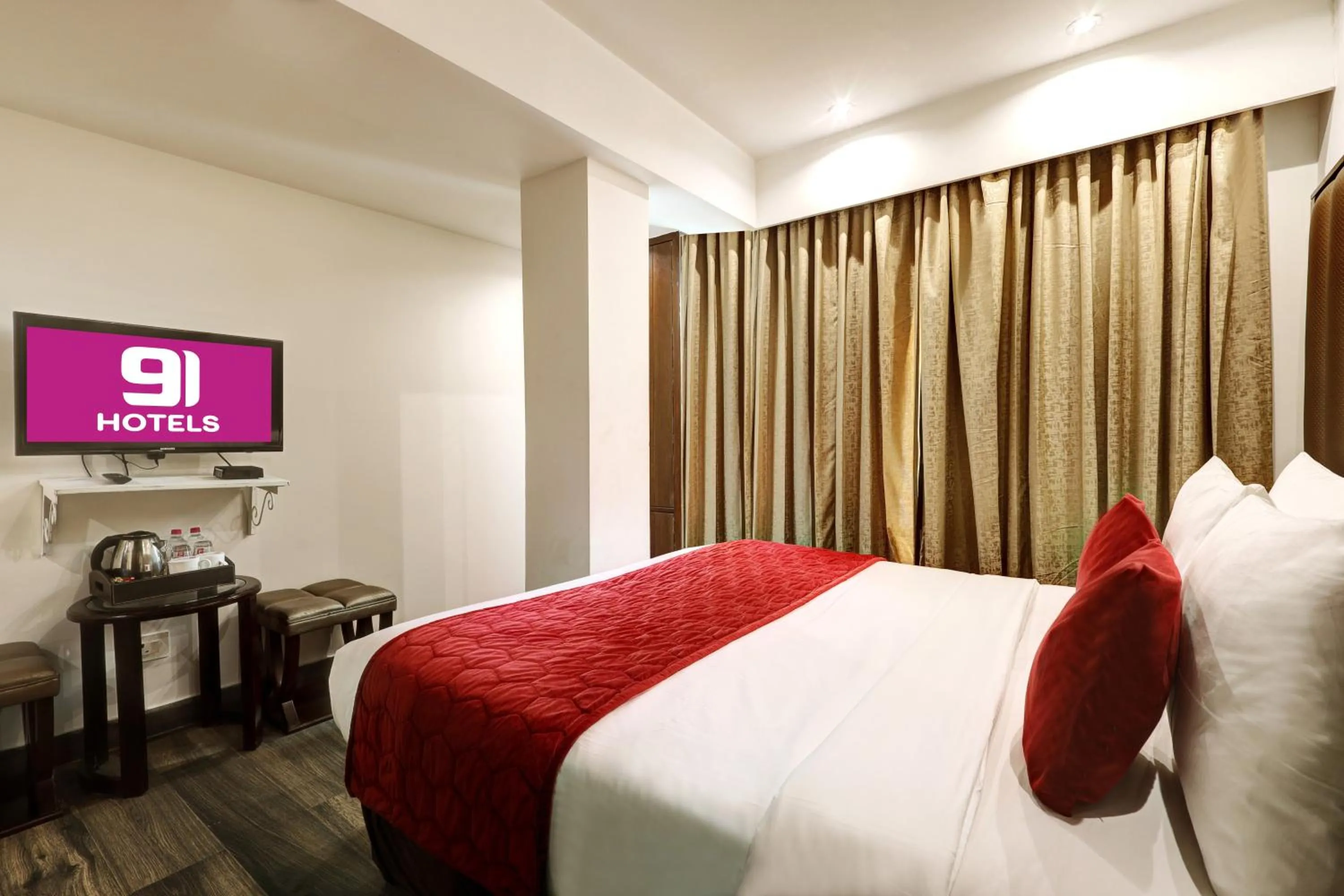 Bed in Flute Boutique by Hotel 91