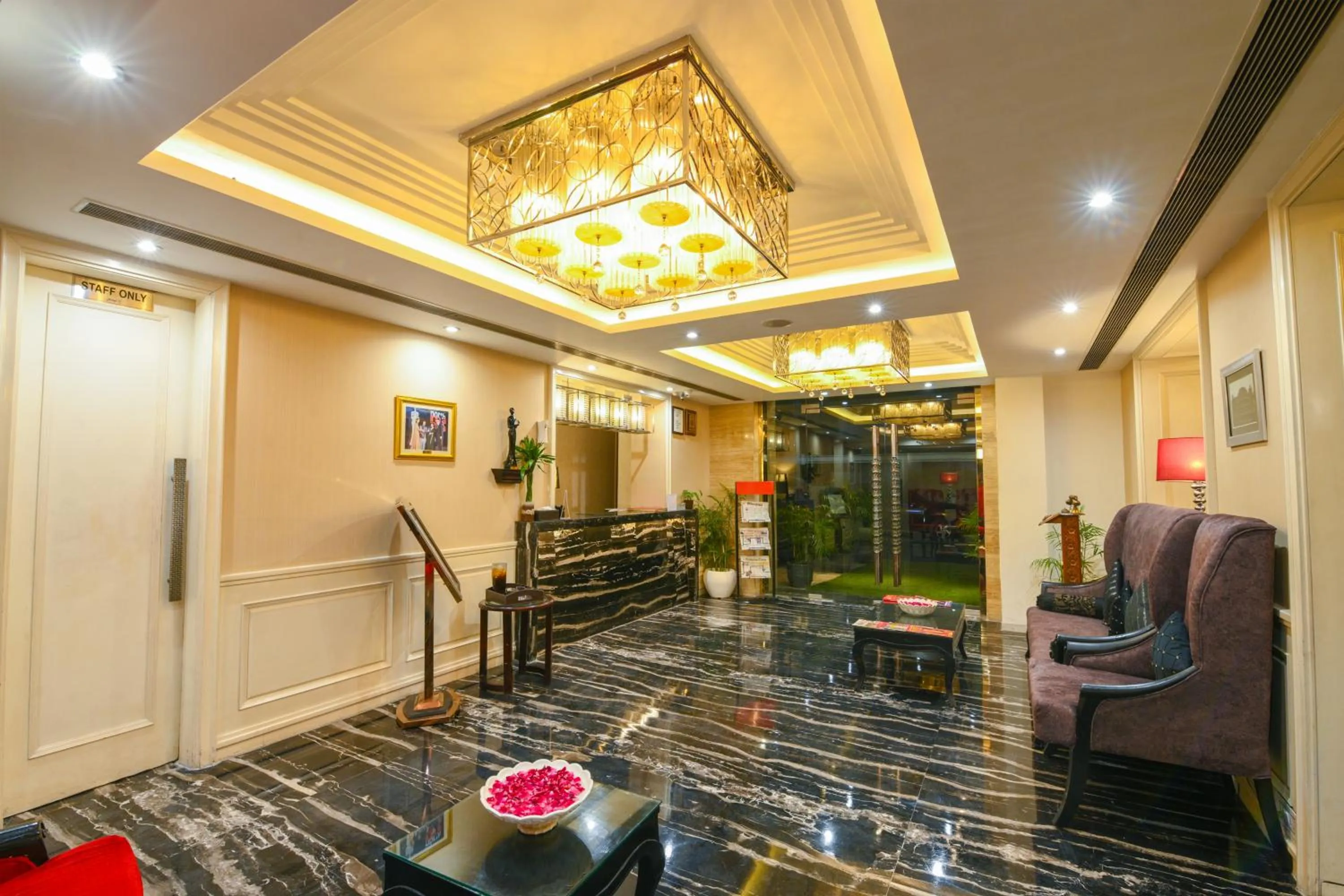 Lobby or reception in Flute Boutique by Hotel 91