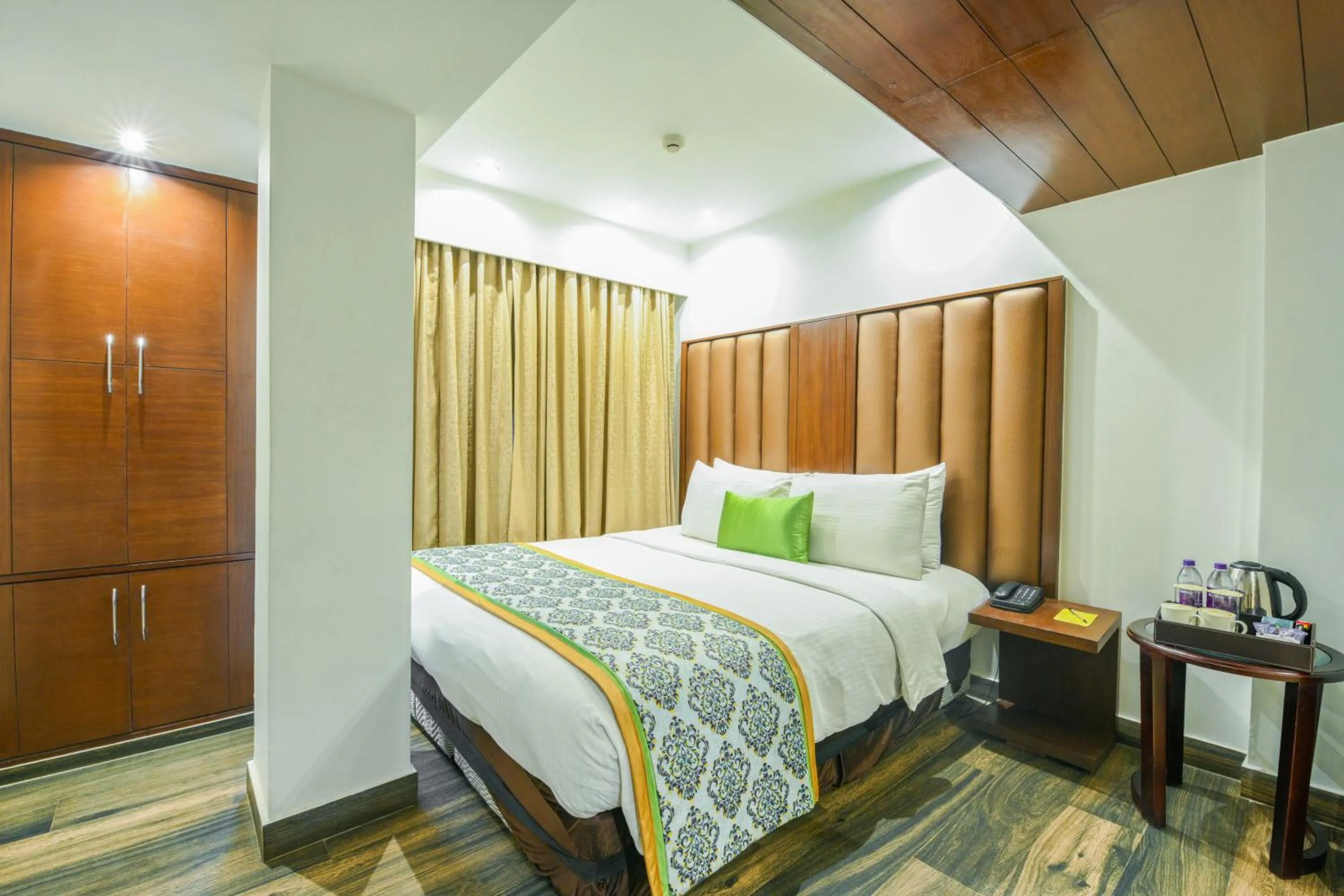 Photo of the whole room, Bed in Flute Boutique by Hotel 91