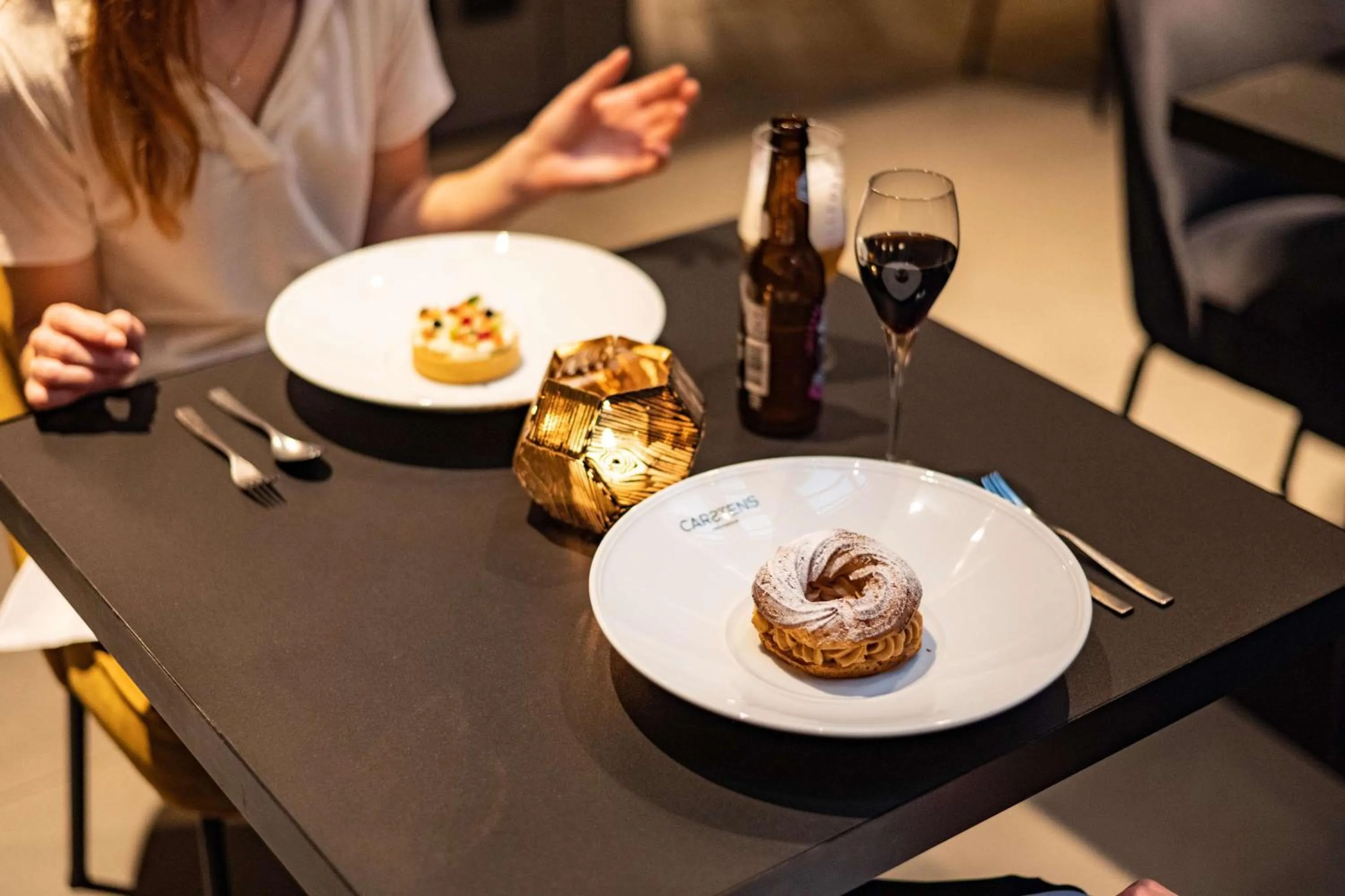 Restaurant/places to eat in Park Plaza Victoria Amsterdam