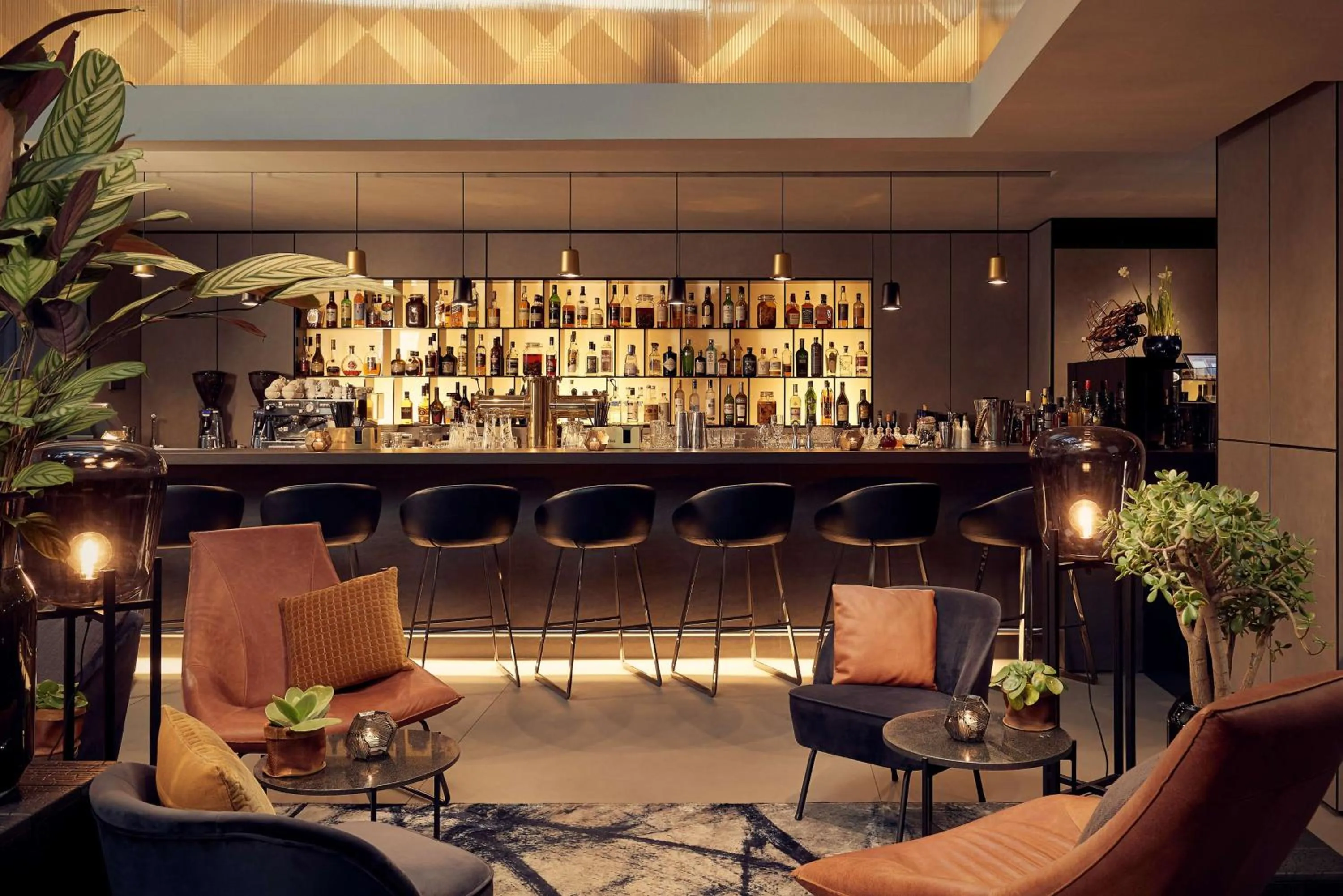Lounge or bar in Park Plaza Victoria Amsterdam