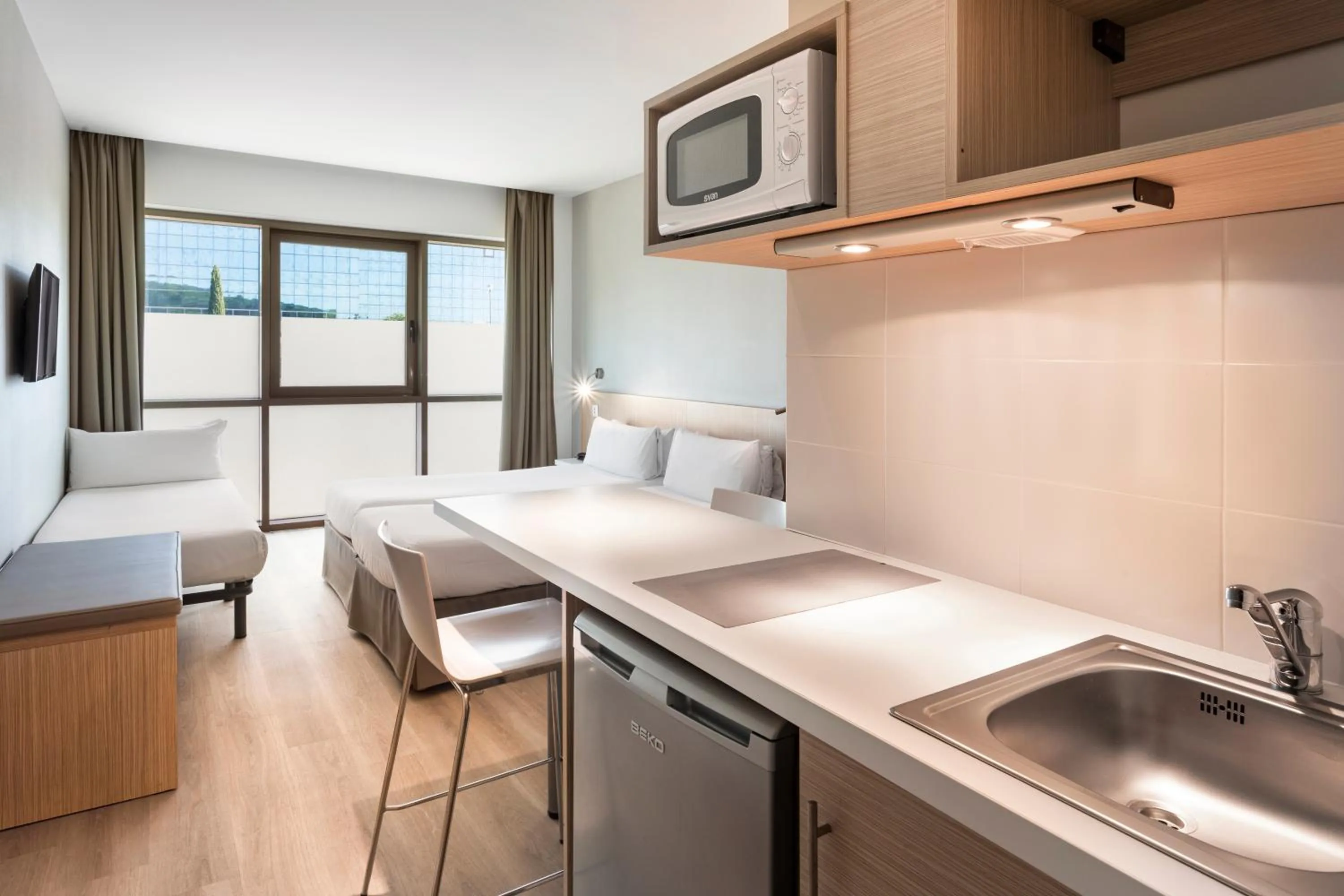 Bed in B&B HOTEL Barcelona Sant Cugat