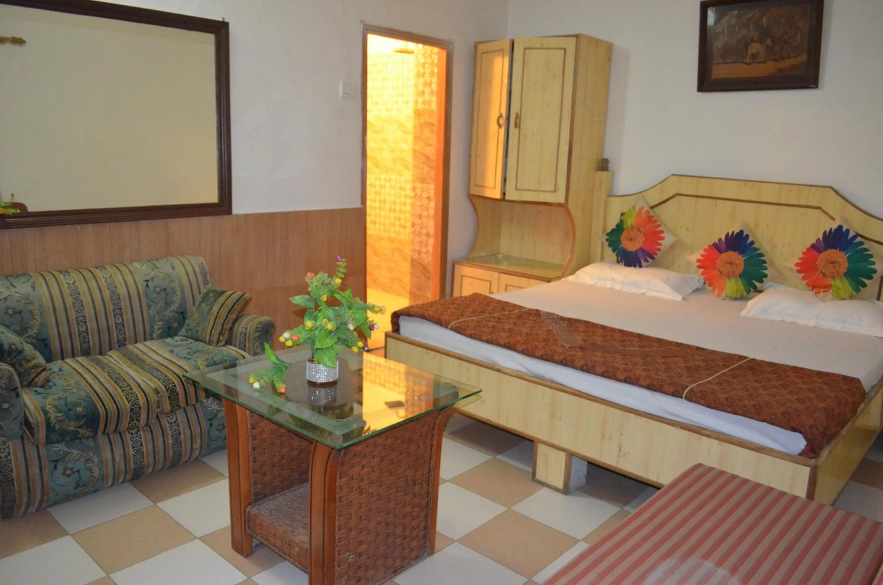 Bedroom, Bed in Hotel Centre Point Resorts Palampur