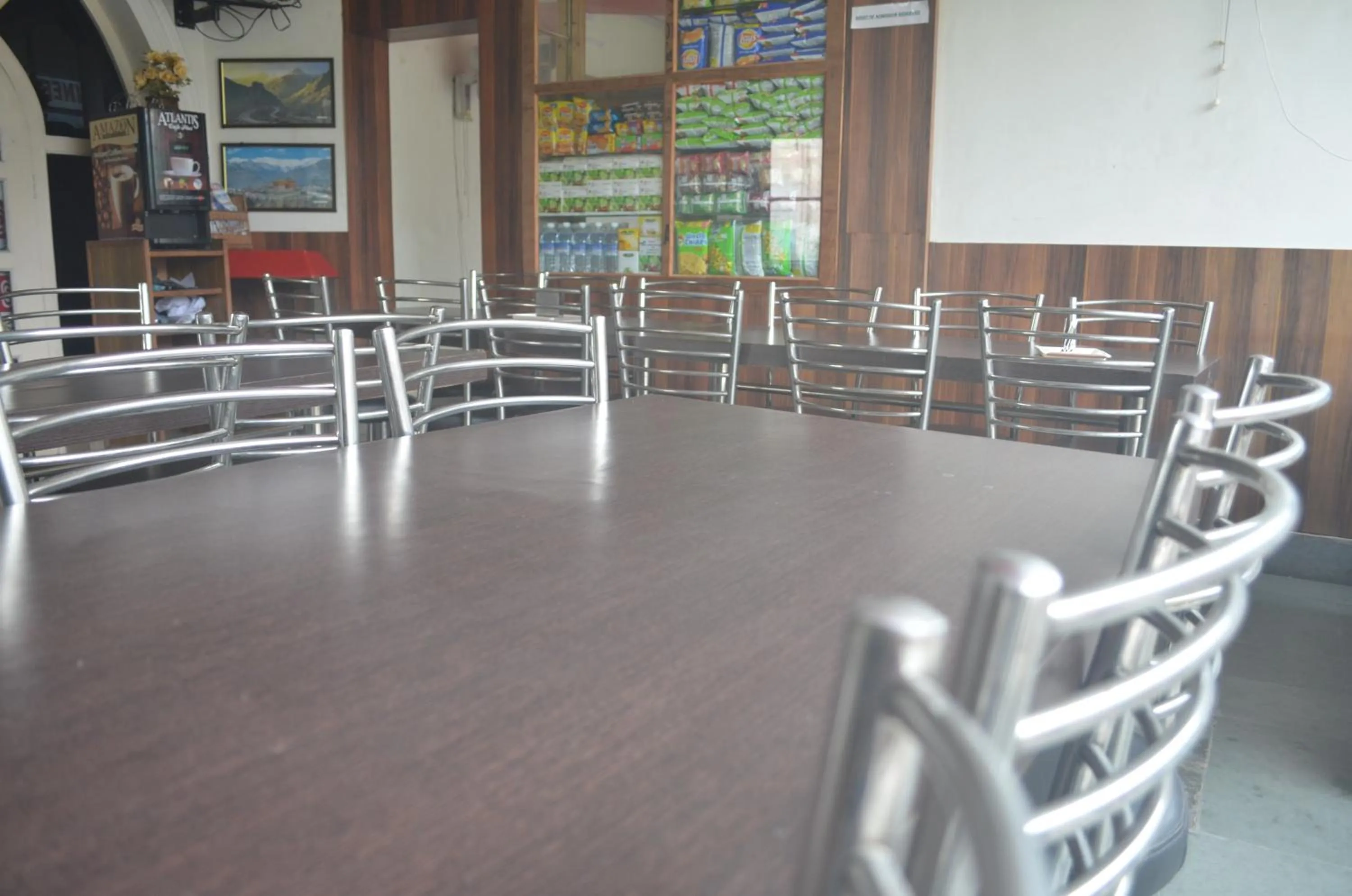 Restaurant/places to eat in Hotel Centre Point Resorts Palampur