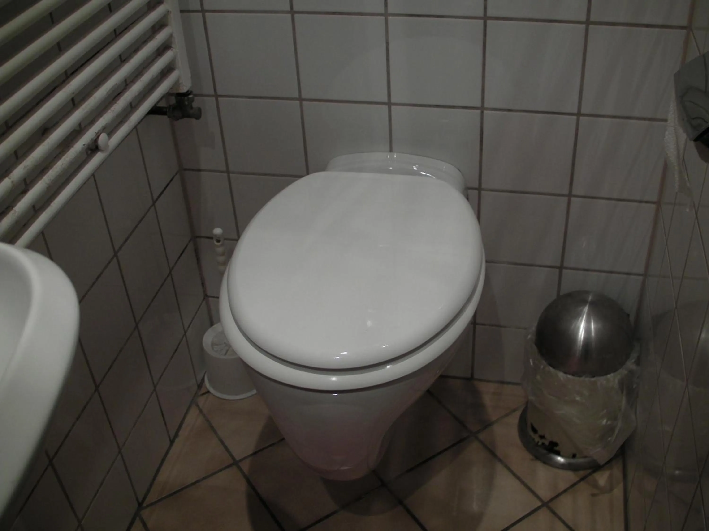 Toilet in HappyHostel