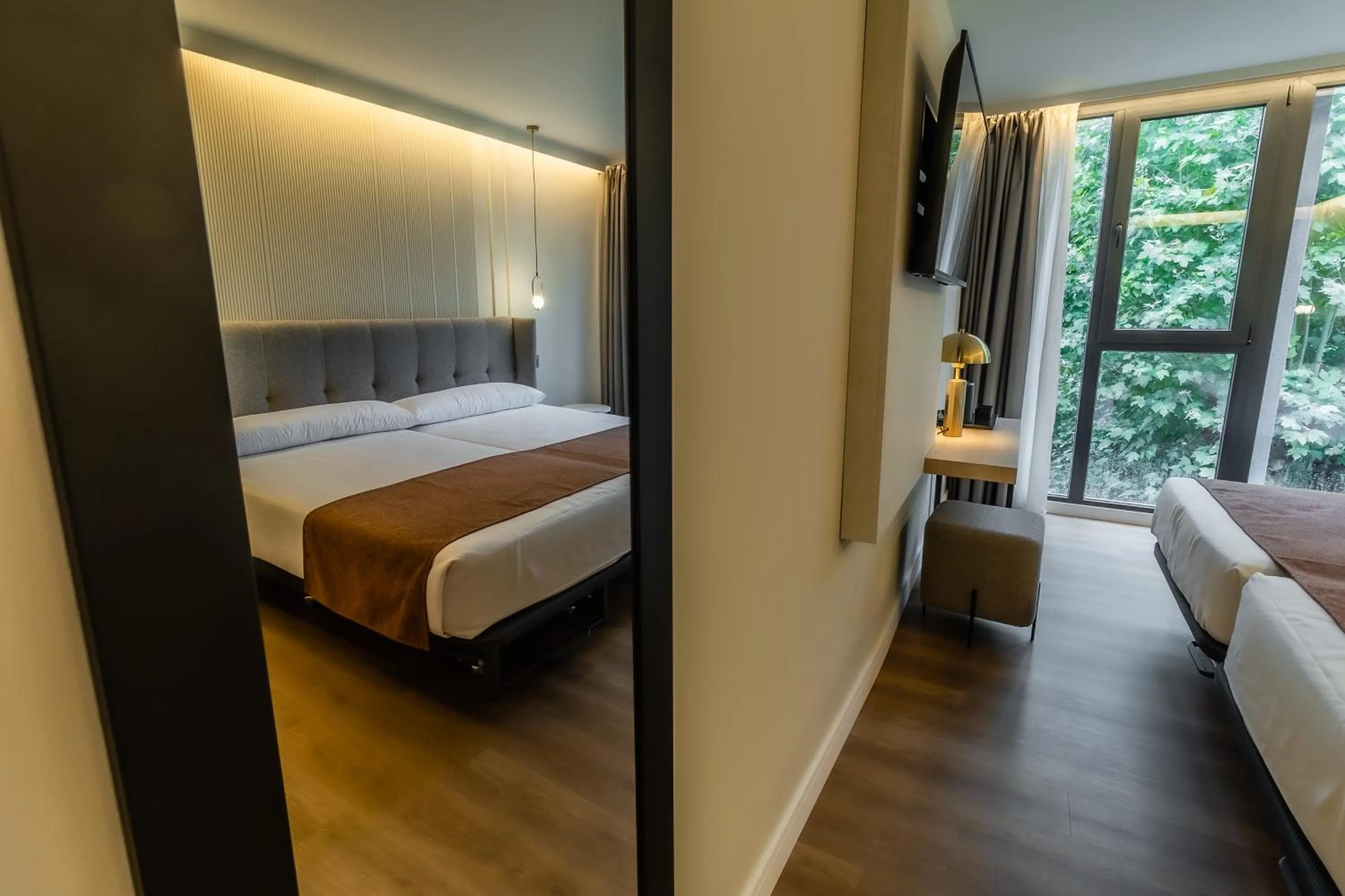 Bed in HOTEL CORONA DE PADRÓN