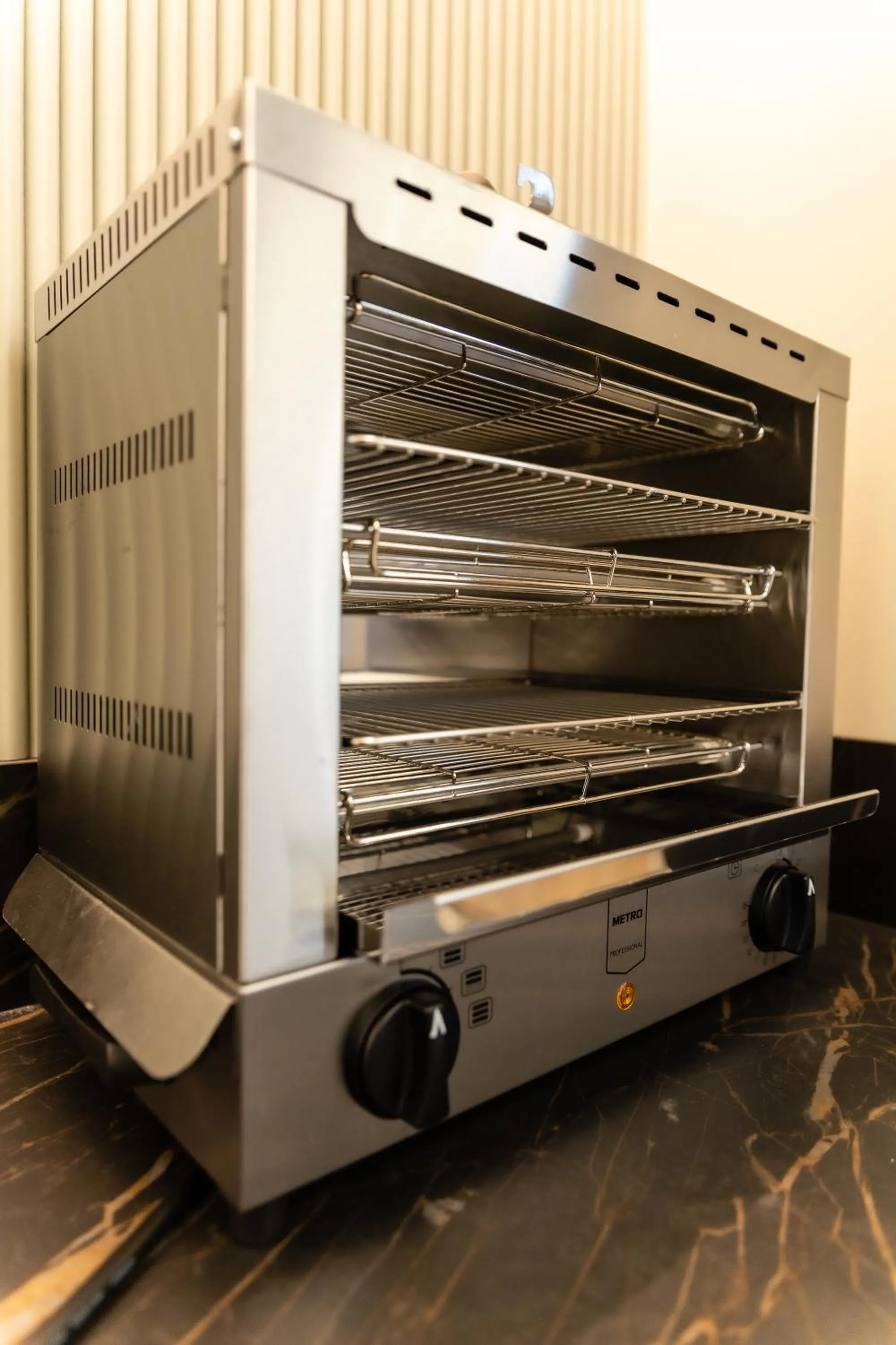 Kitchen or kitchenette in HOTEL CORONA DE PADRÓN