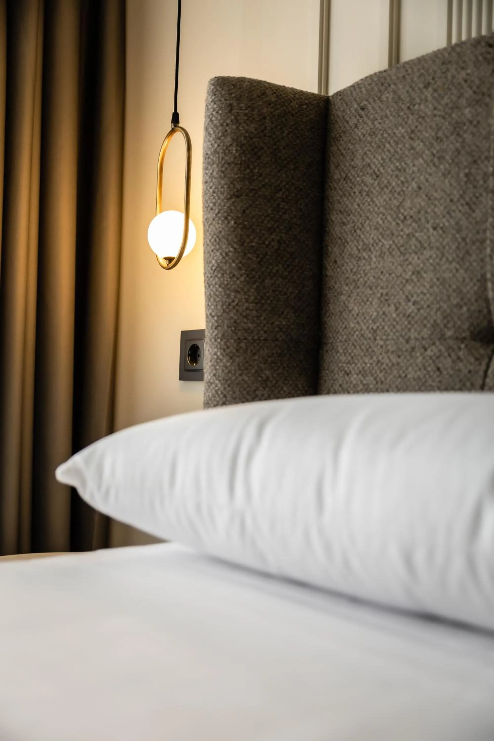 Bed in HOTEL CORONA DE PADRÓN