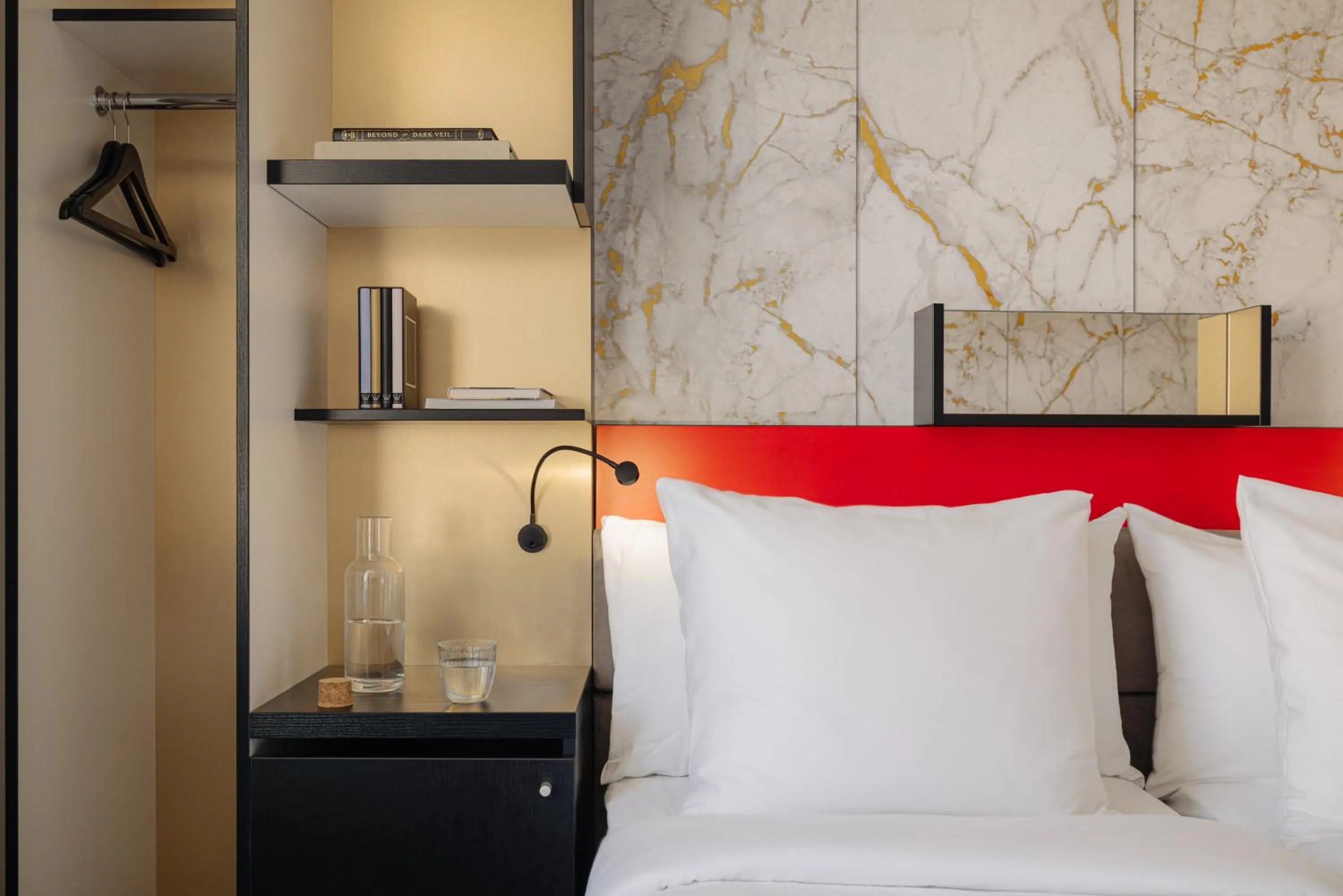 Bedroom, Bed in Leonardo Boutique Hotel The Lancaster Amsterdam