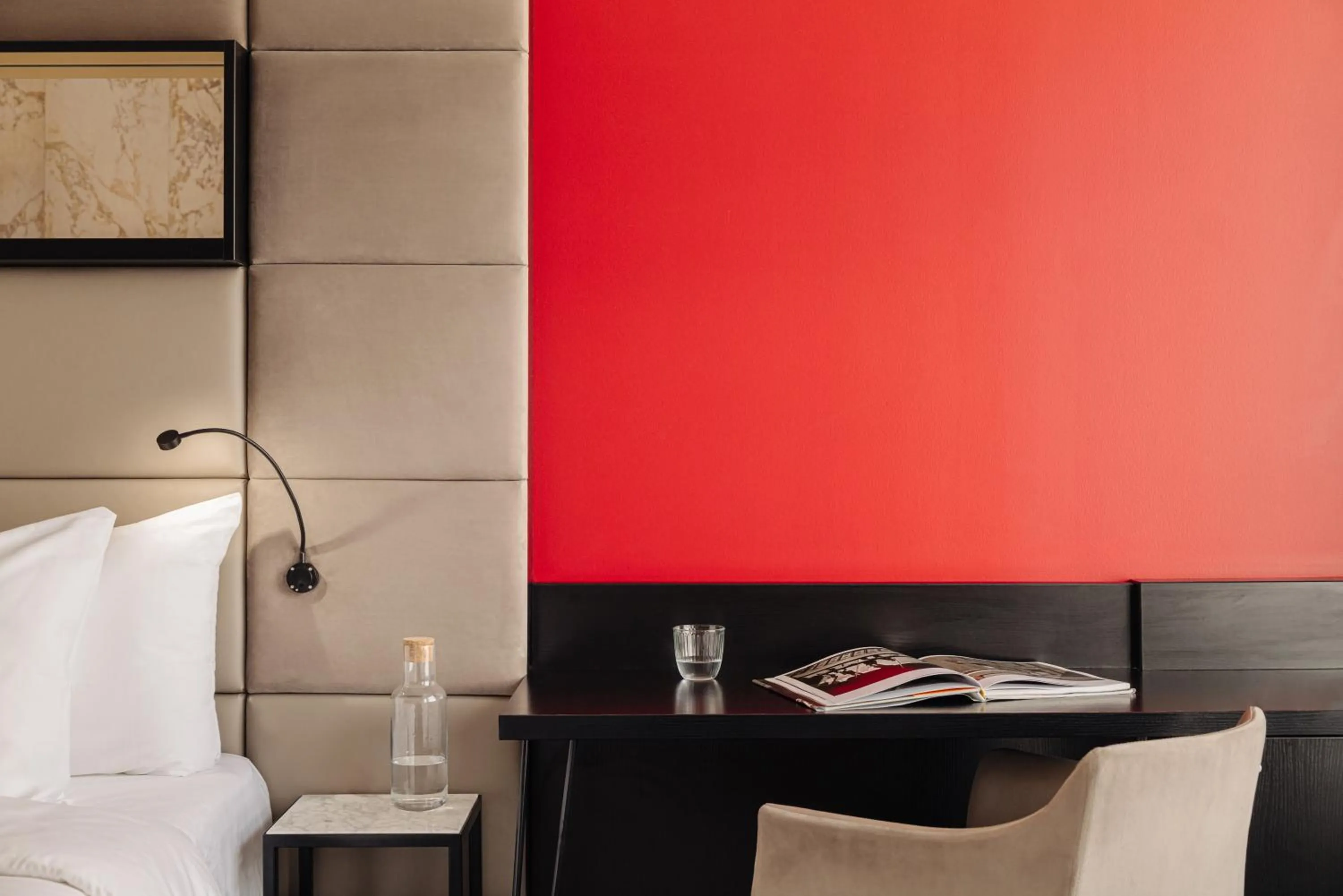 Bedroom in Leonardo Boutique Hotel The Lancaster Amsterdam