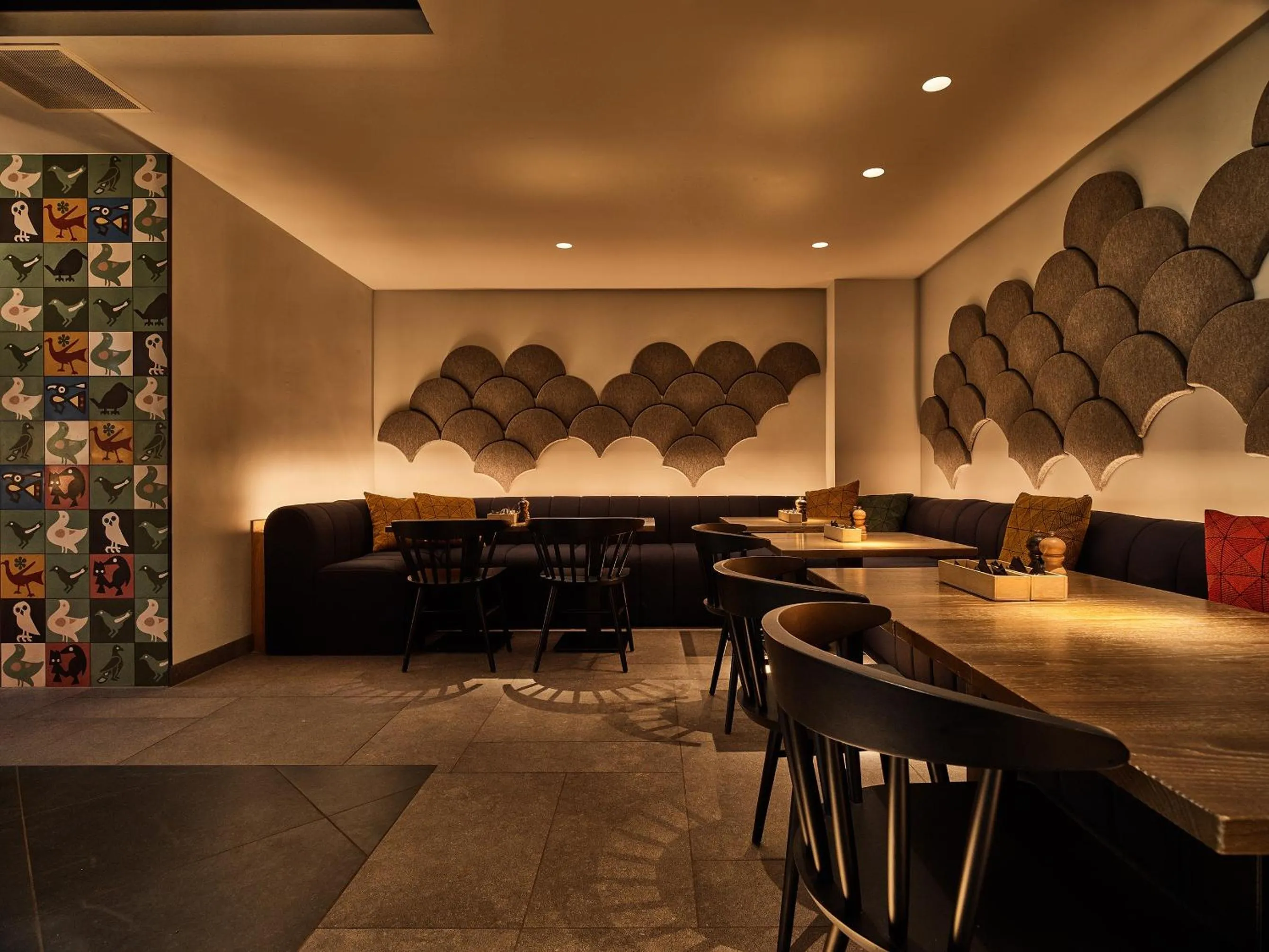 Food and drinks in Leonardo Boutique Hotel The Lancaster Amsterdam