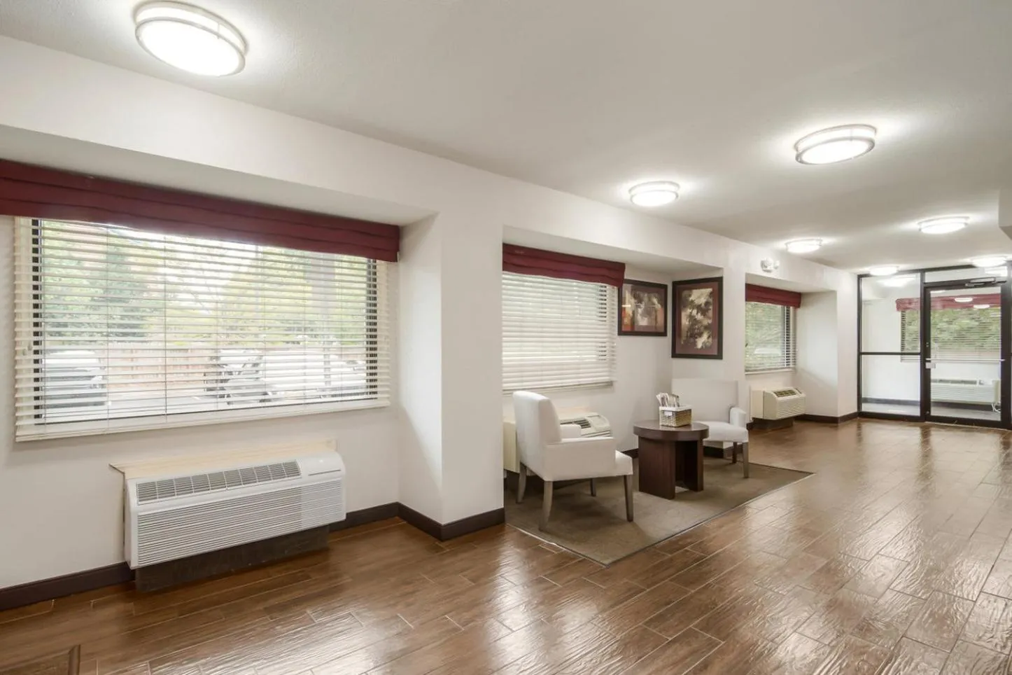 Lobby or reception in Red Roof Inn Durham - Duke Univ Medical Center