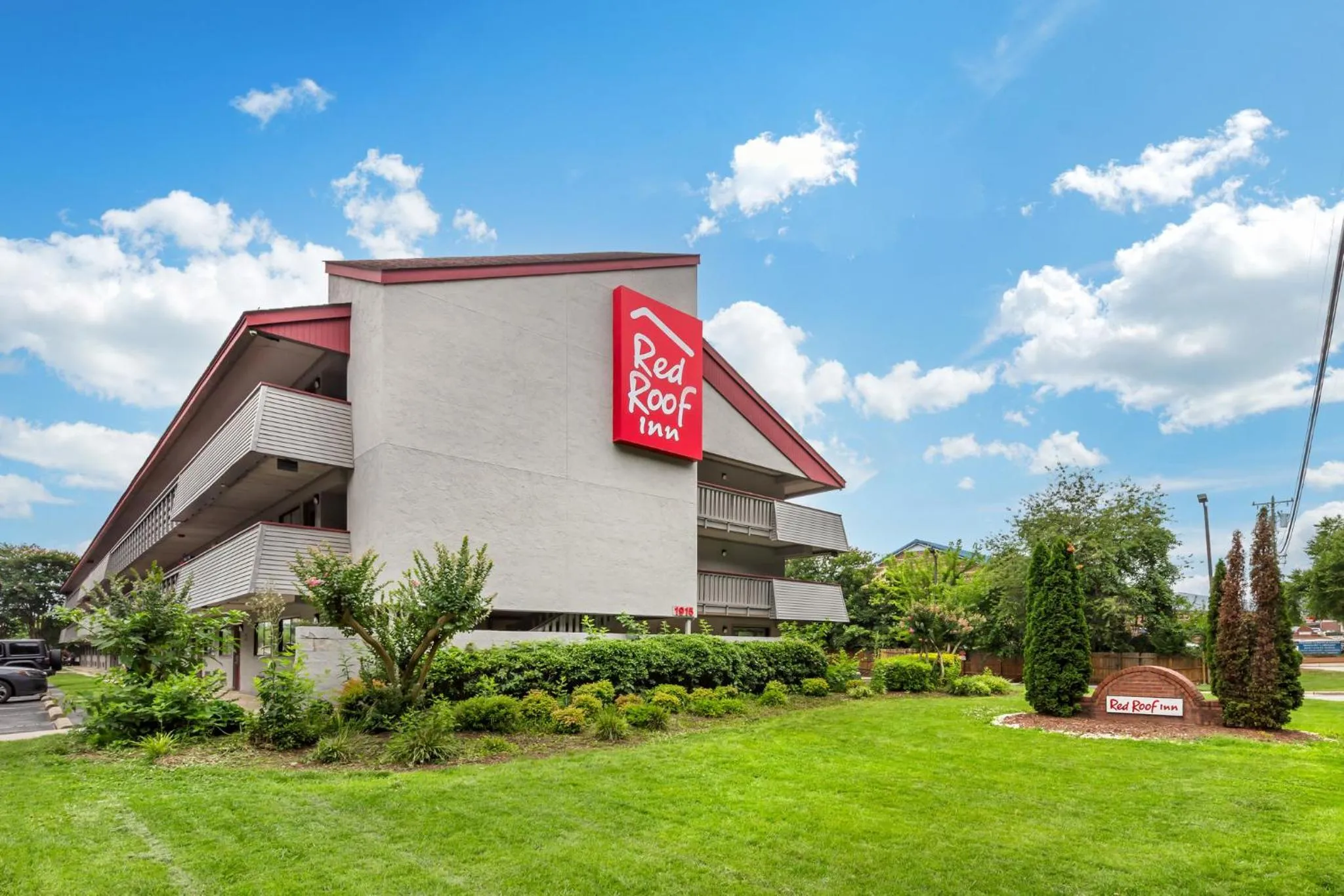 Property building in Red Roof Inn Durham - Duke Univ Medical Center