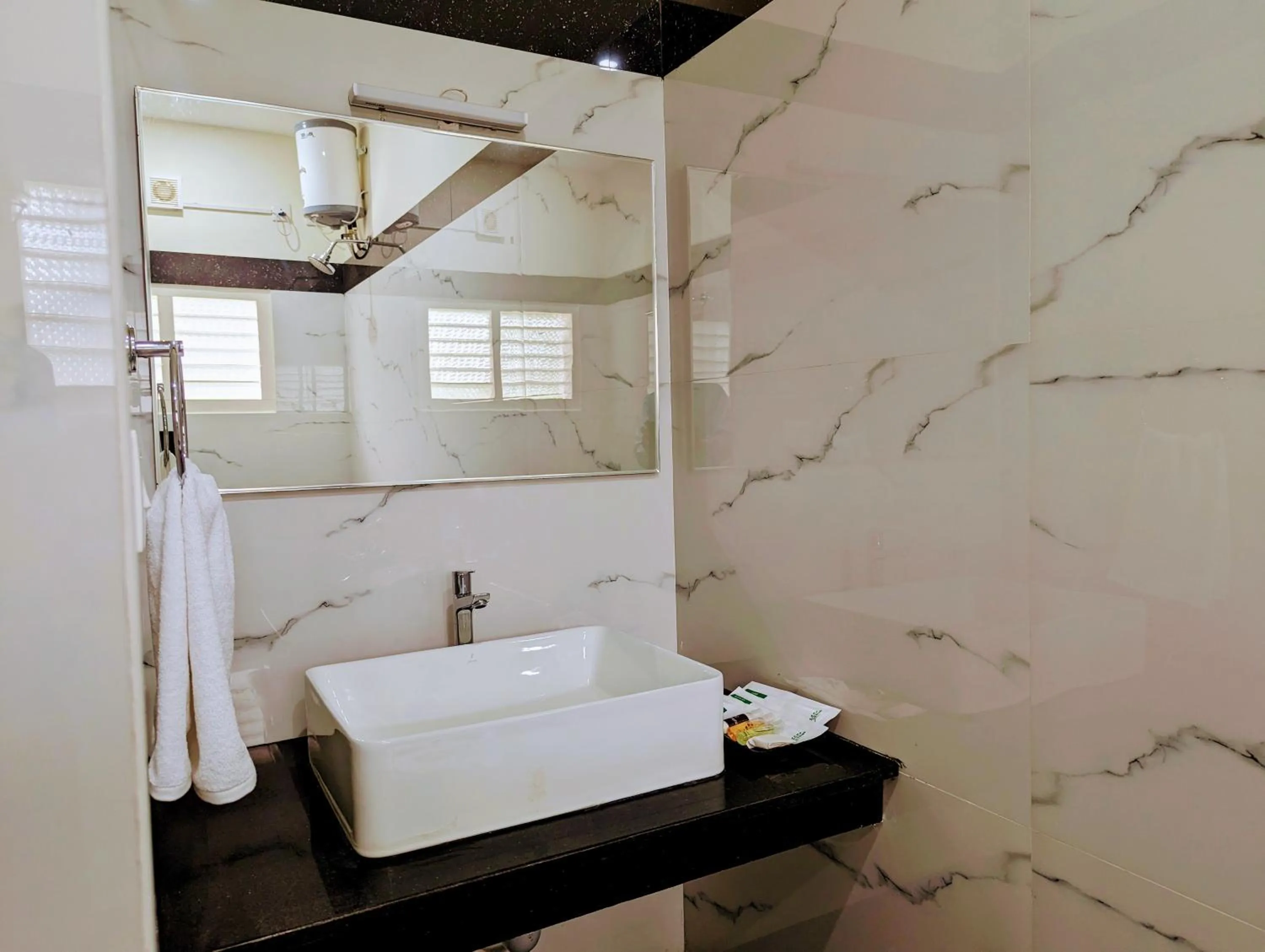 Bathroom in TPC Camphor