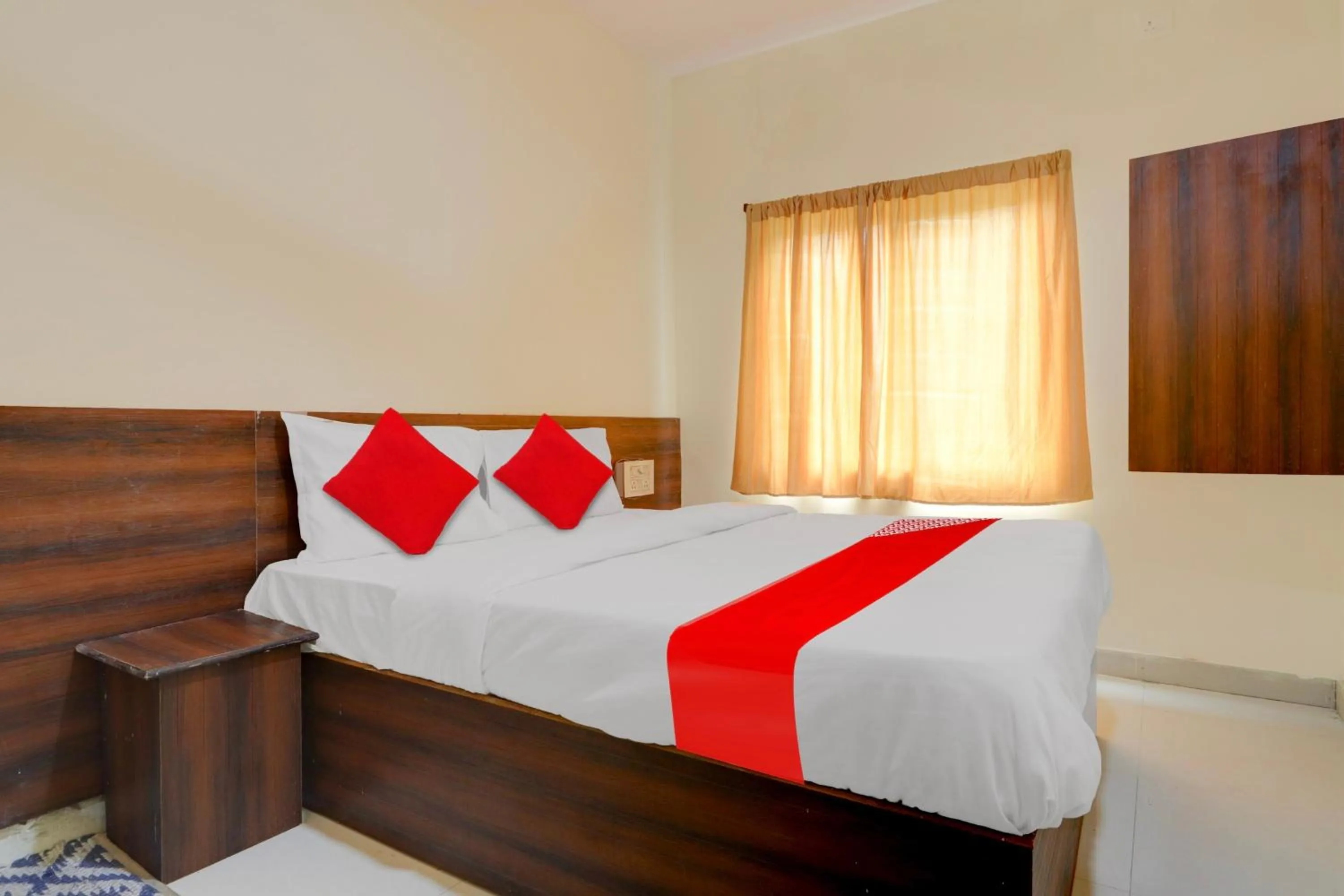 Bedroom, Bed in HOTEL O SHAZEB INTERNATIONAL