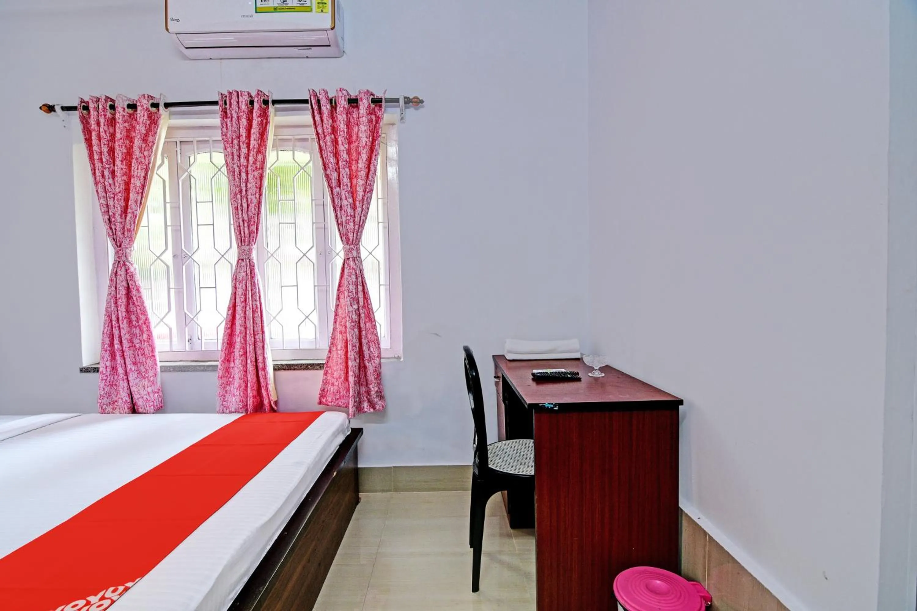 Bedroom in Hotel O Annapurna Stay Fusion