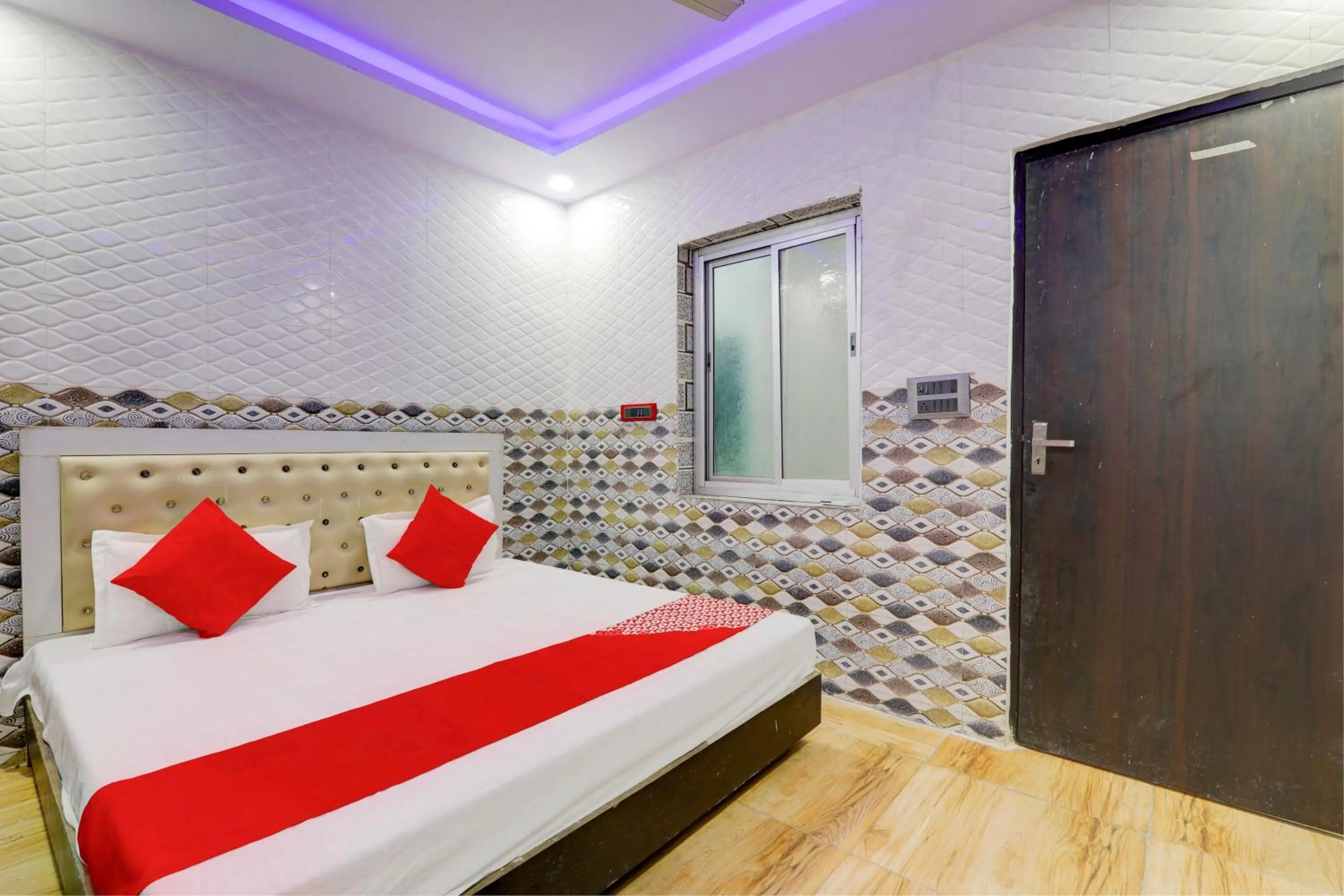 Lobby or reception, Bed in Hotel O Diamond Palace