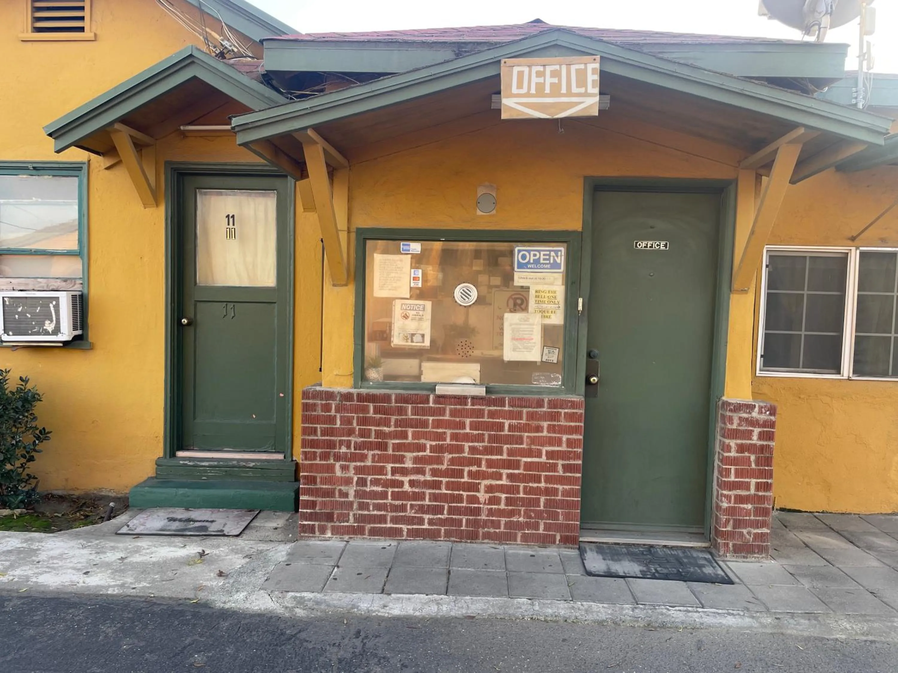 Lobby or reception in Oak Motel Modesto CA