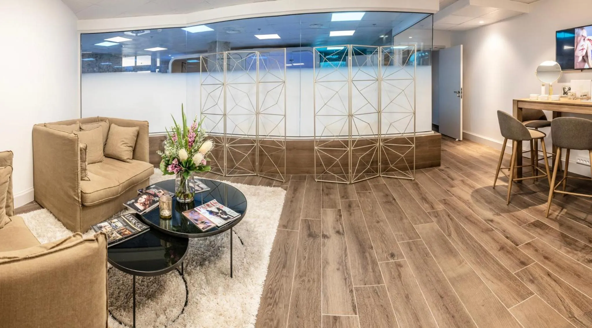 Spa and wellness centre/facilities in Renaissance Paris Hippodrome de St. Cloud Hotel