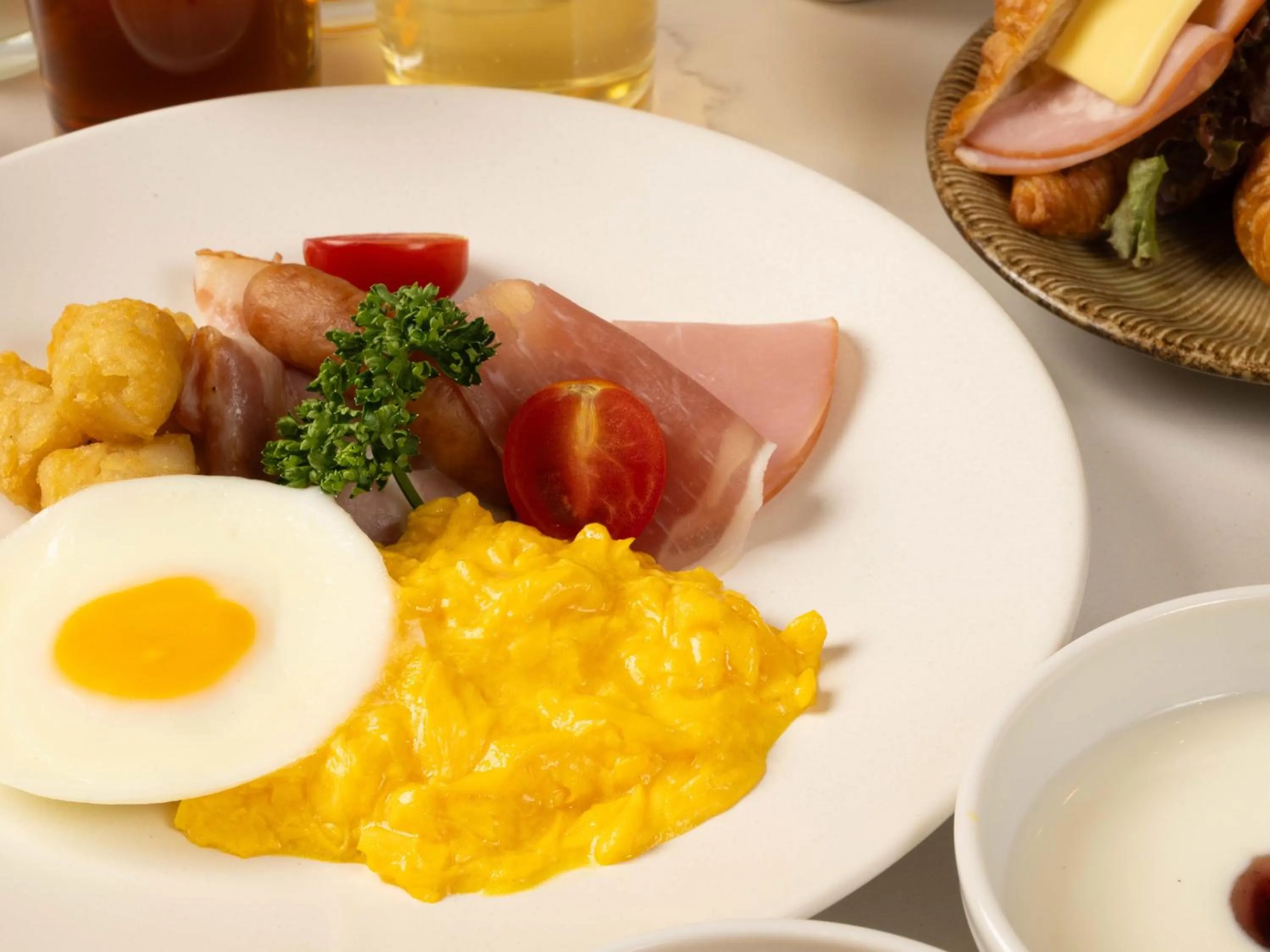 Buffet breakfast in Loisir Hotel Kyoto Toji