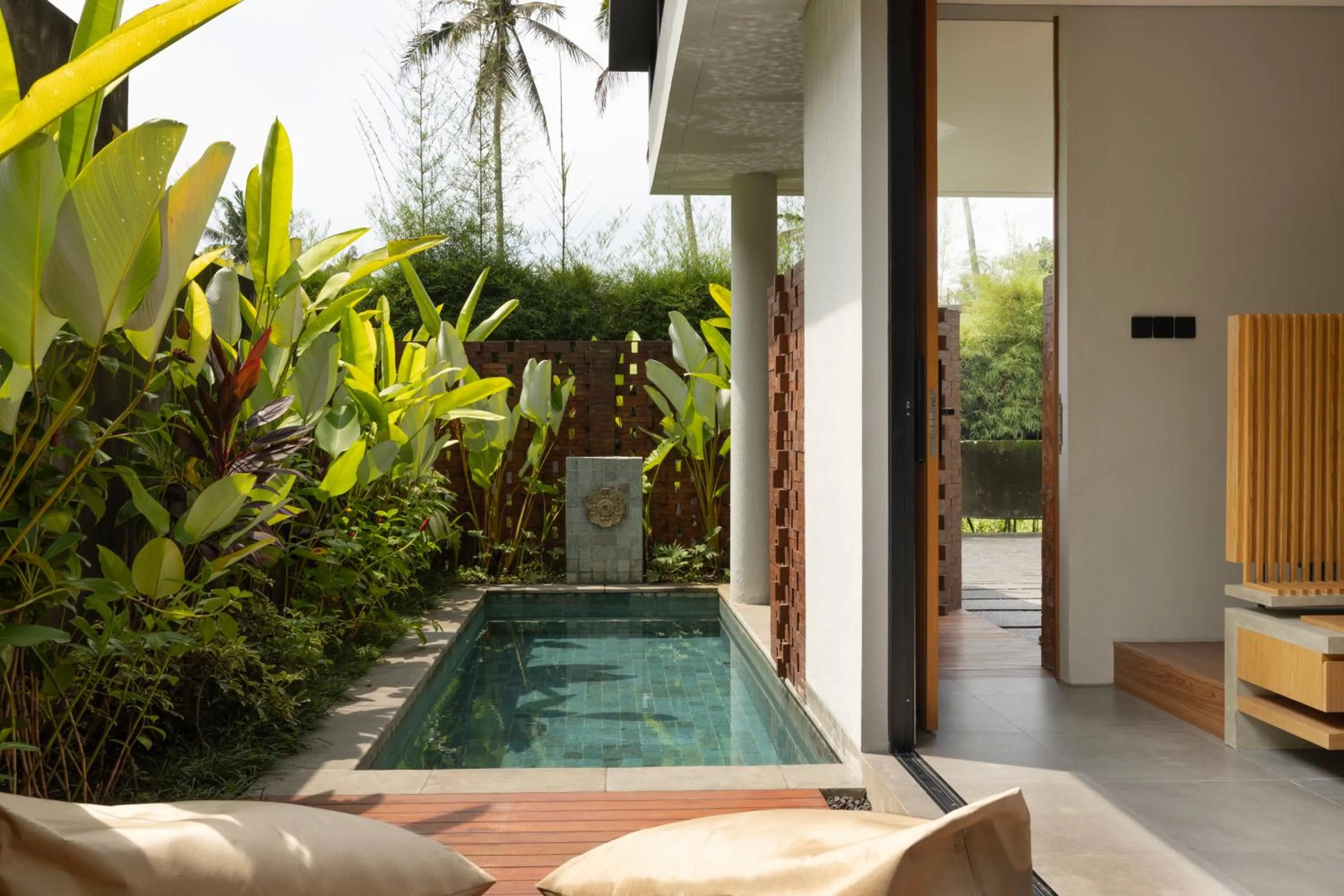 Swimming pool in Damara Village Ubud by Alaya Private Estate