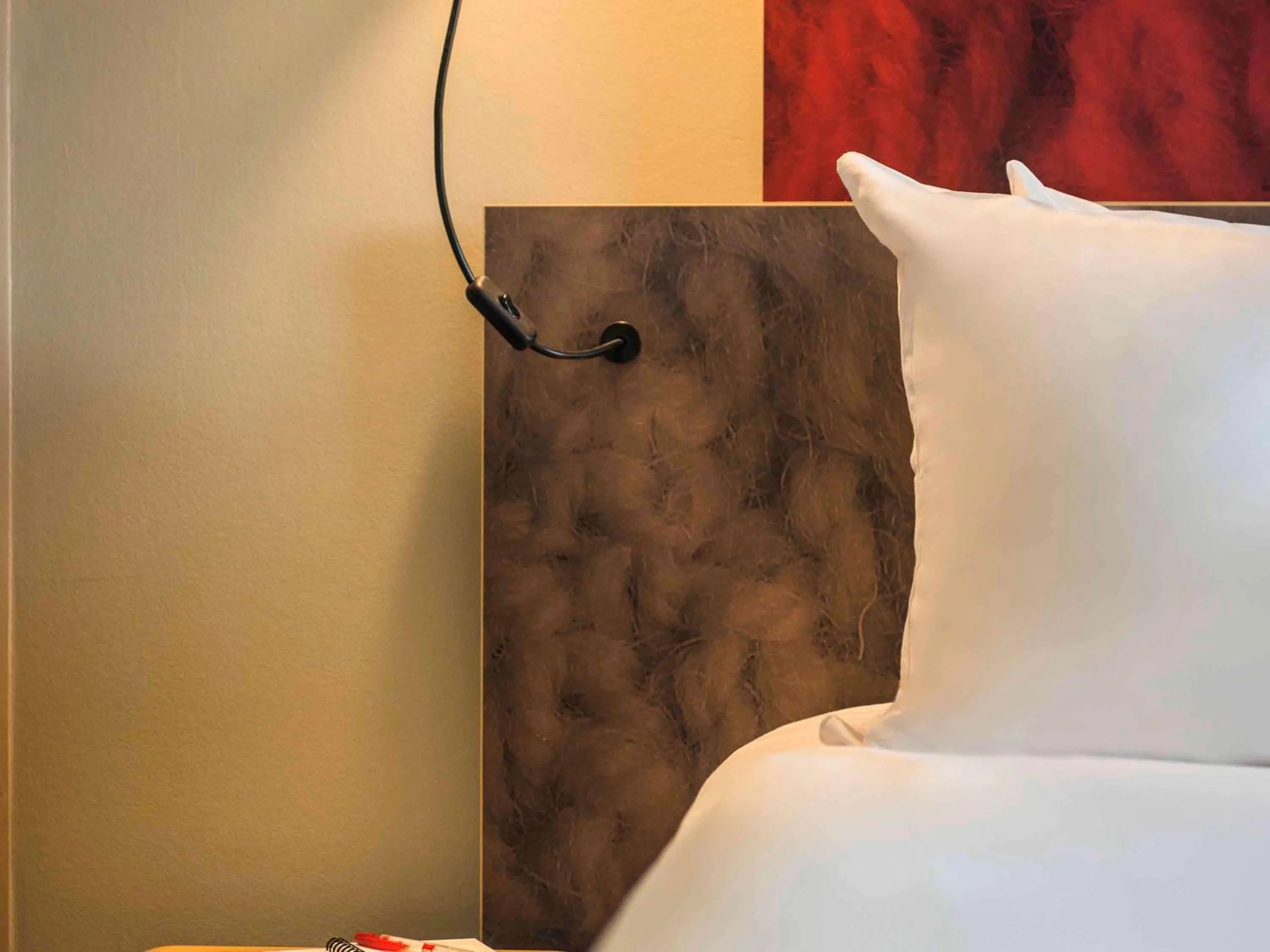 Photo of the whole room, Bed in Ibis Schiphol Amsterdam Airport