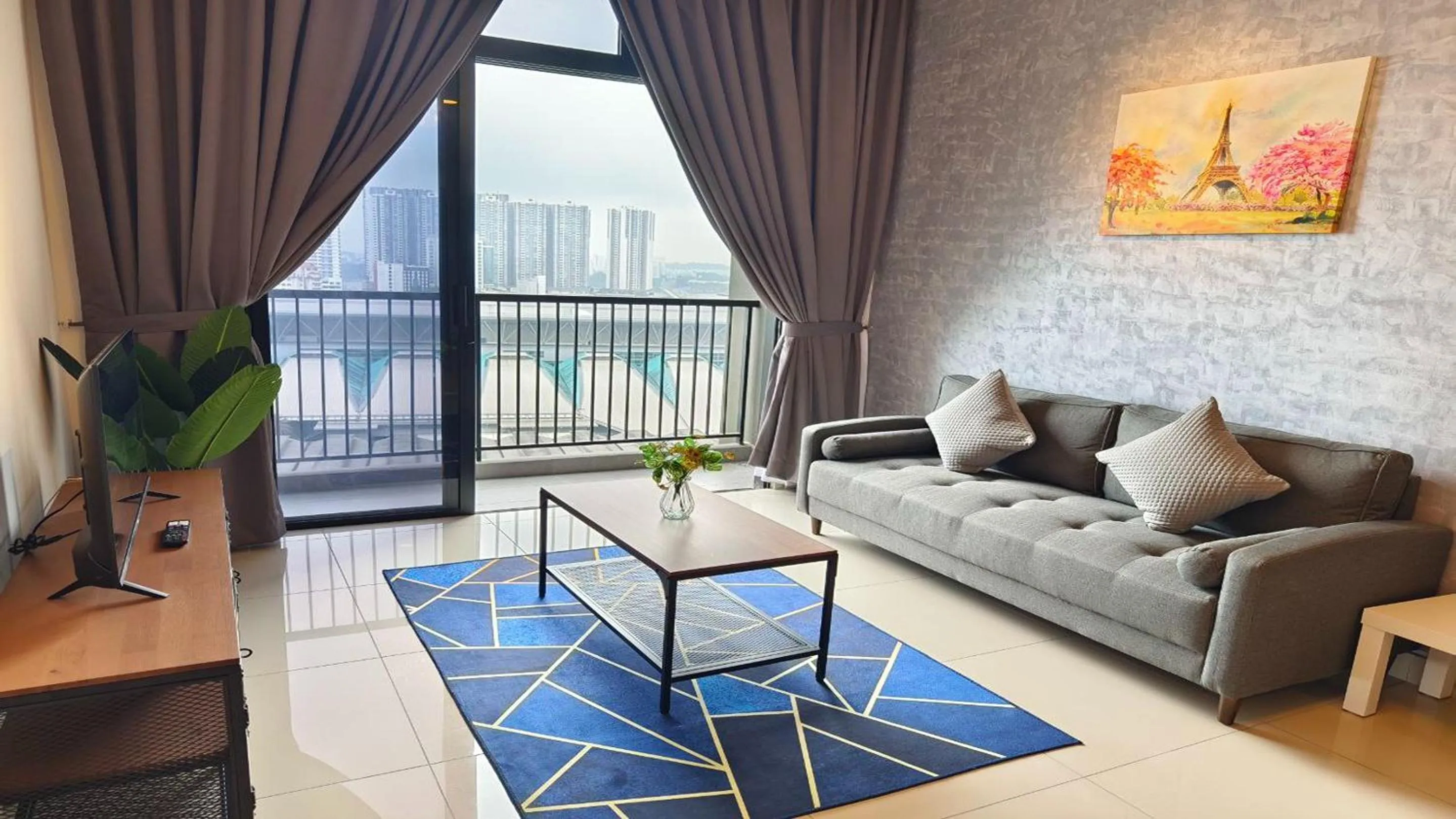 Balcony/Terrace in Twin Tower Johor Bahru by Glex