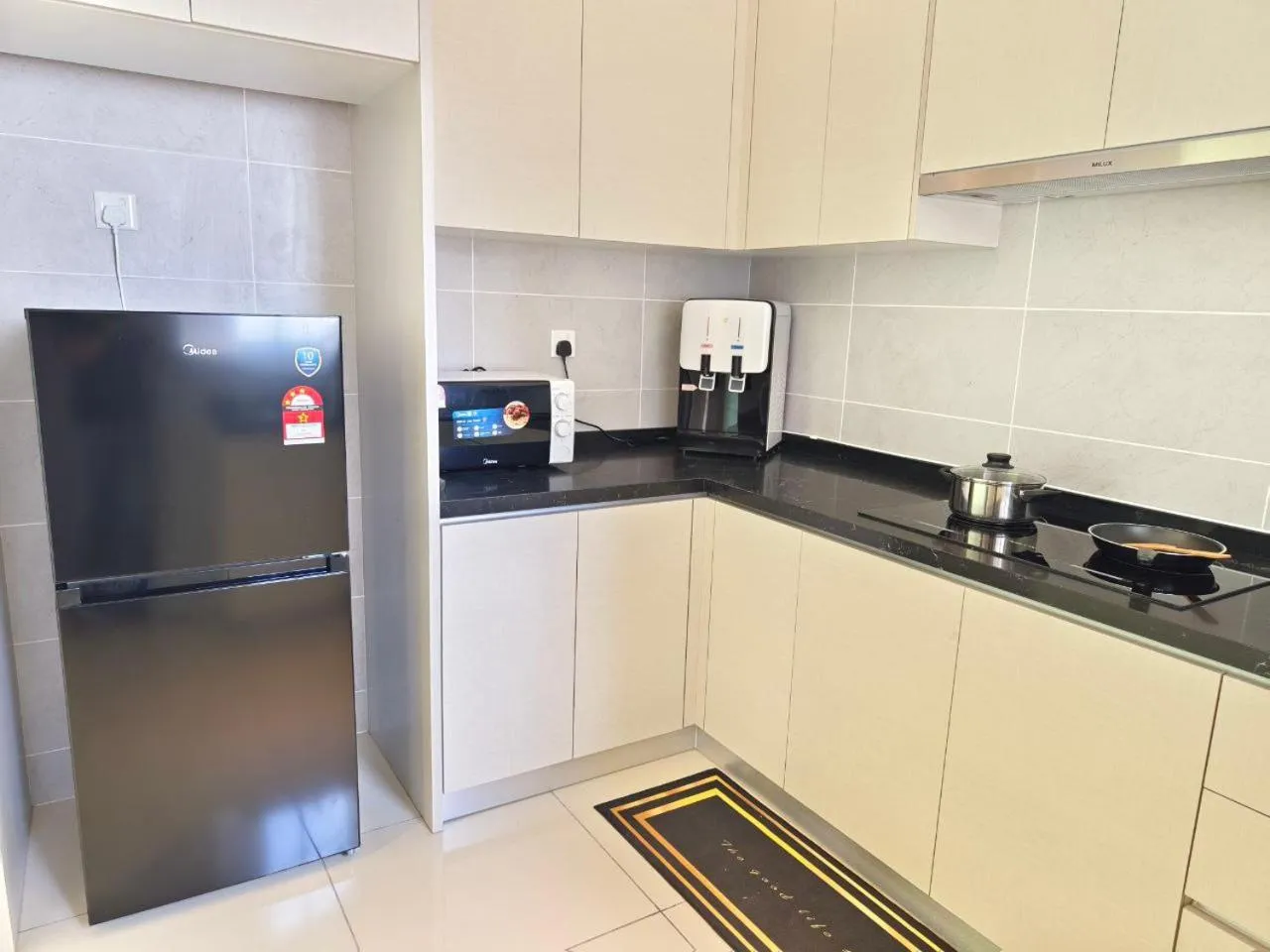 minibar in Twin Tower Johor Bahru by Glex