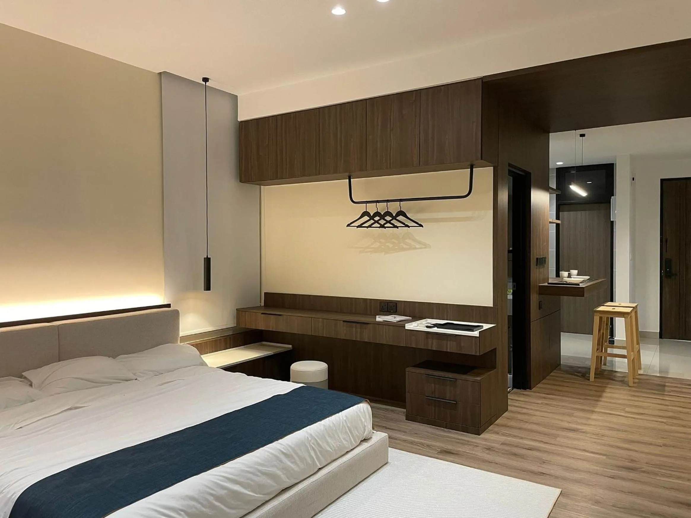 Photo of the whole room, Bed in Twin Tower Johor Bahru by Glex