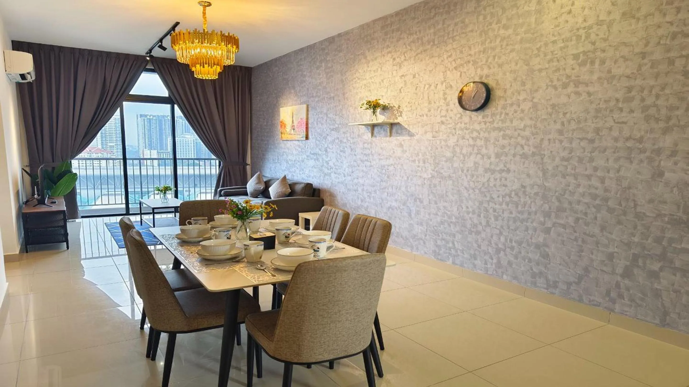 Living room in Twin Tower Johor Bahru by Glex