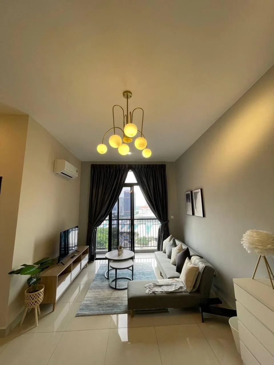 Bedroom in Twin Tower Johor Bahru by Glex