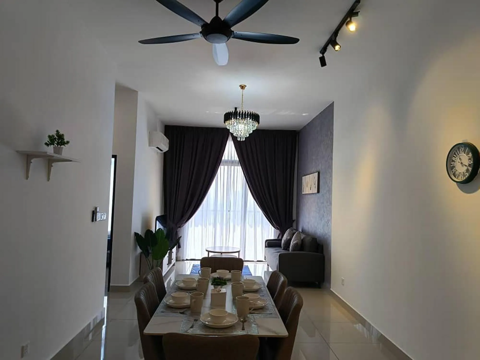 Living room in Twin Tower Johor Bahru by Glex