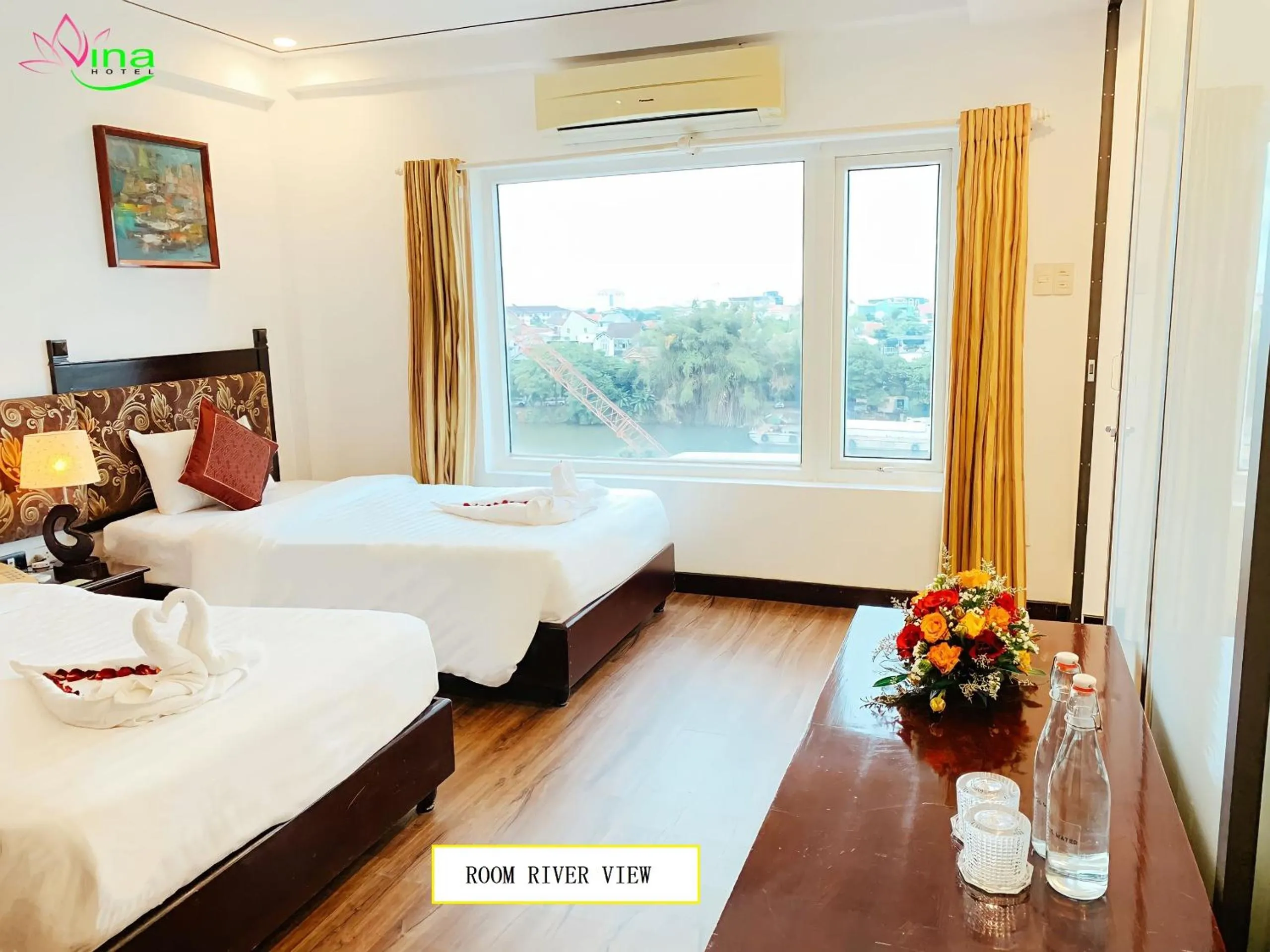 Bed in Vina Hotel Hue