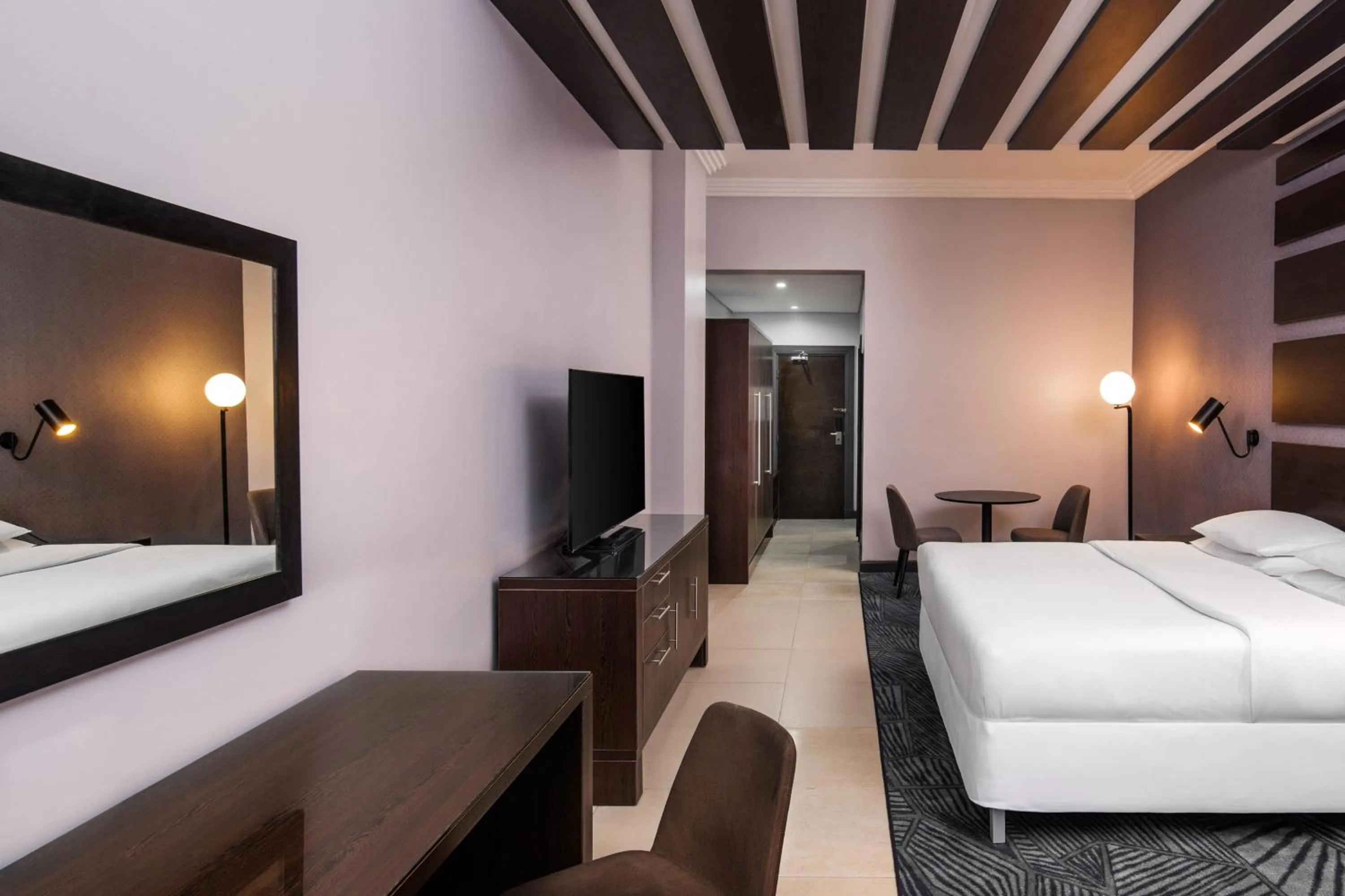 Photo of the whole room, Bed in Four Points by Sheraton Lagos