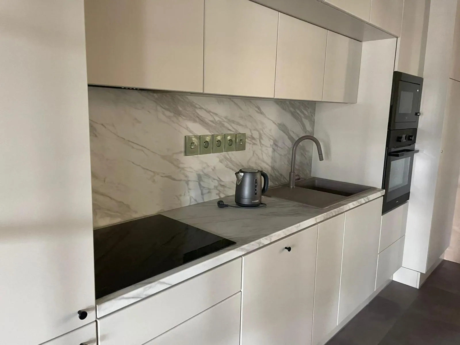 Coffee/tea facilities in Cool place