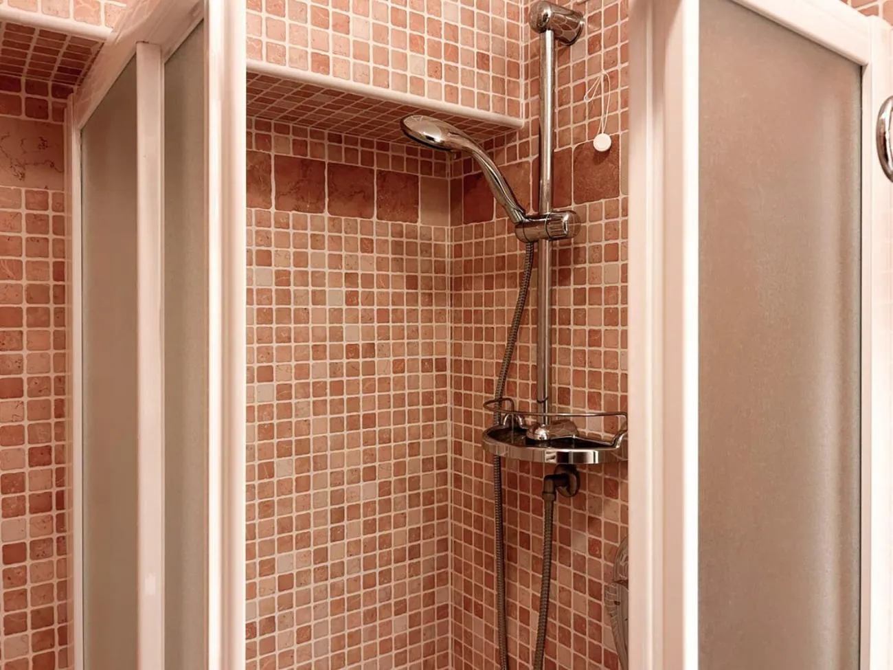 Shower in Hotel Ristorante La Baitina