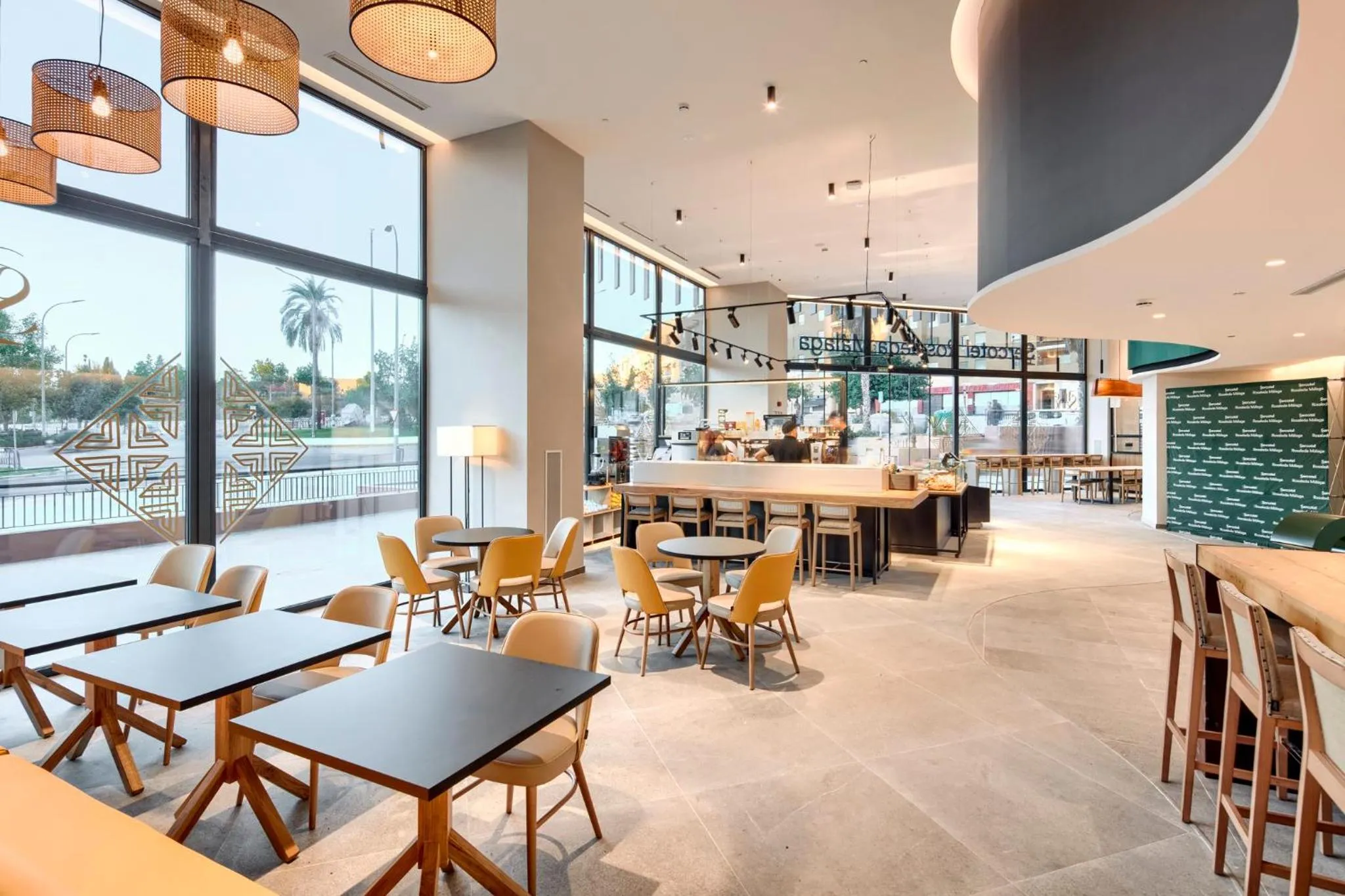 Lounge or bar in Sercotel Rosaleda Málaga