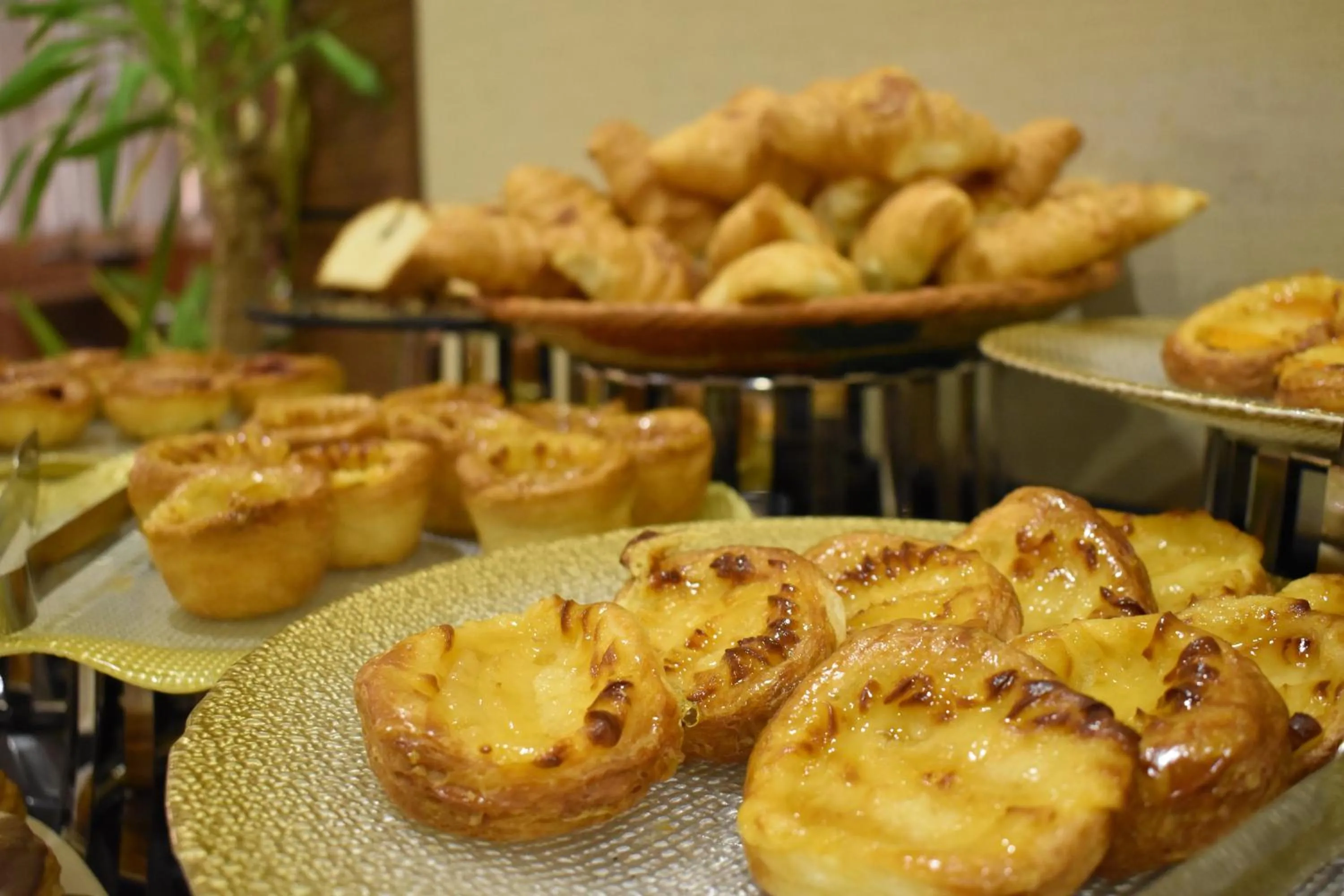 Breakfast in Cloud City Hotel