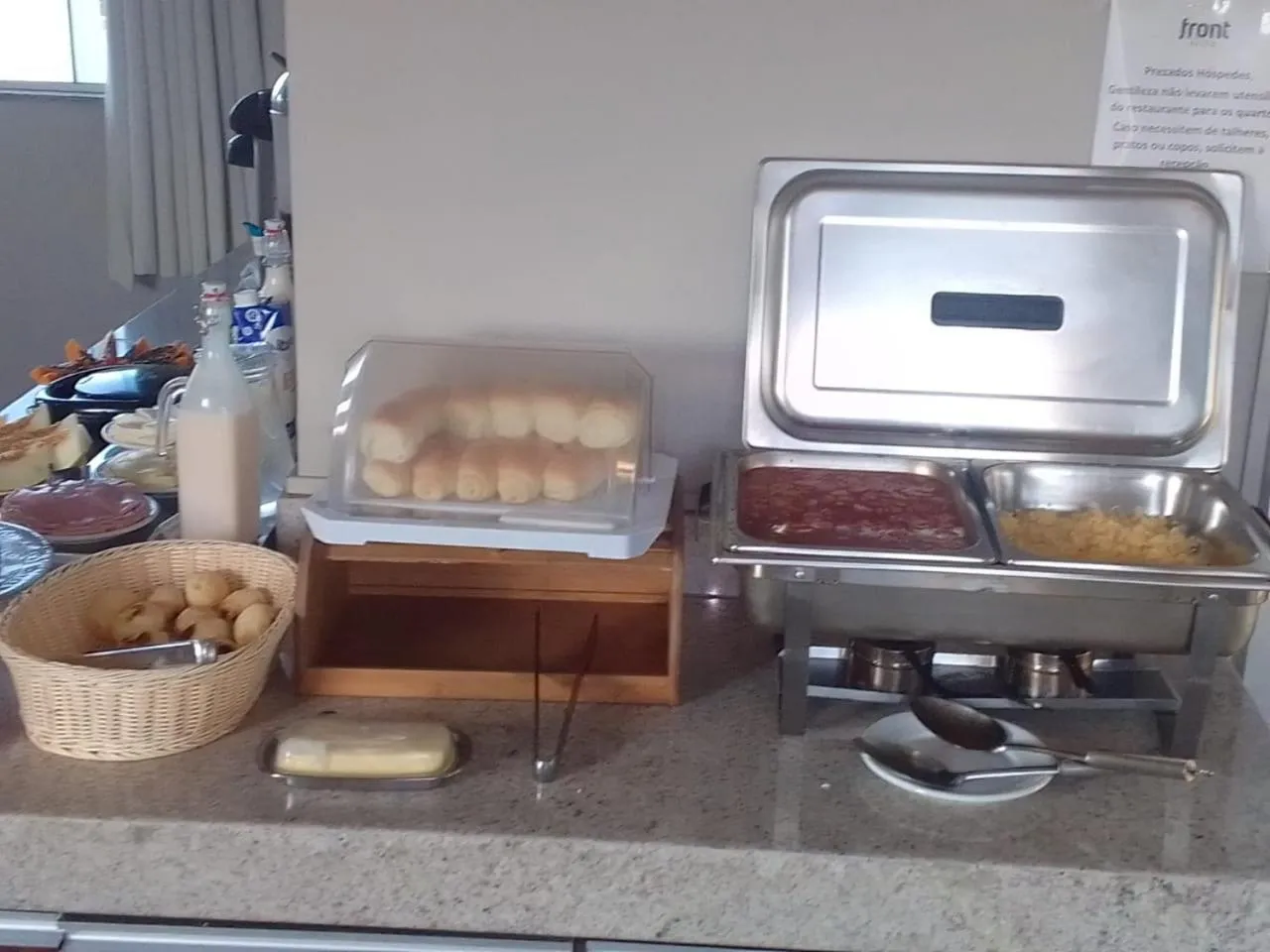 Breakfast in Front Hotel Expominas