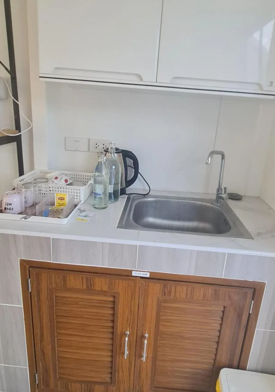 Kitchen or kitchenette in Hi Creek Resort