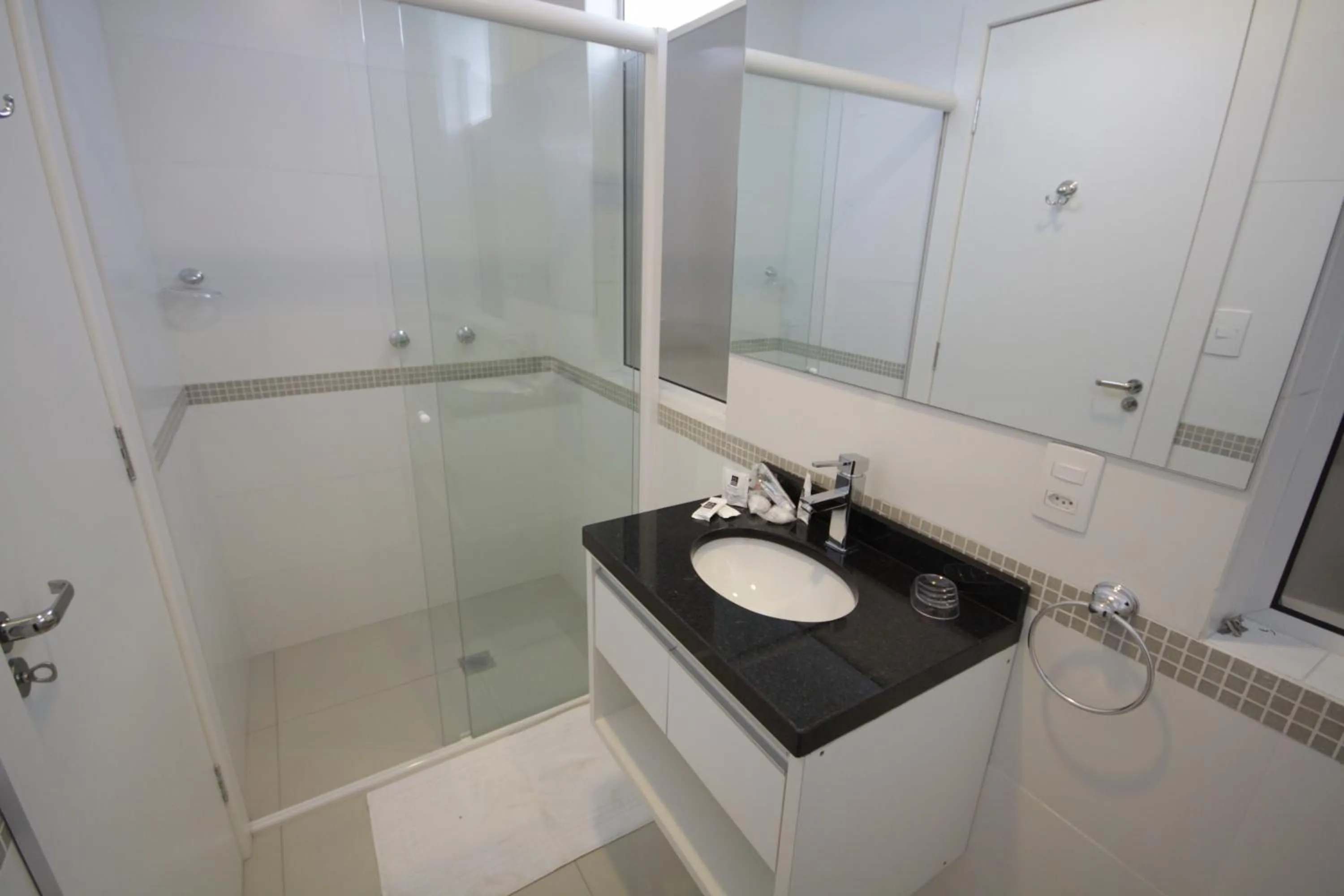 Bathroom in Hotel Emacite Flex