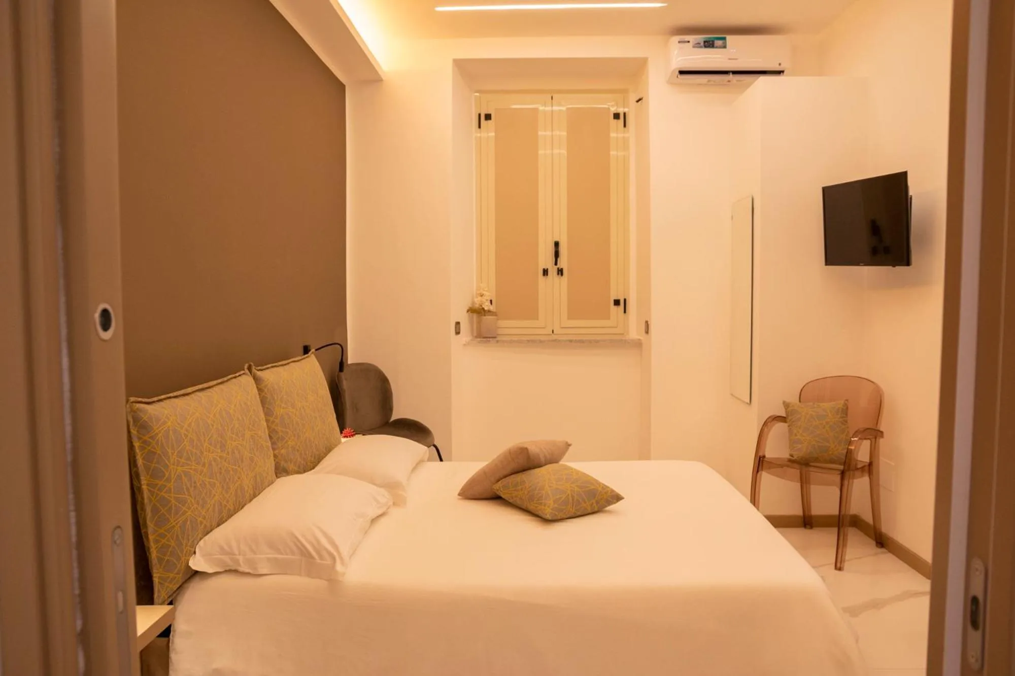 Bed in BelMa' Aparthotel and Rooms