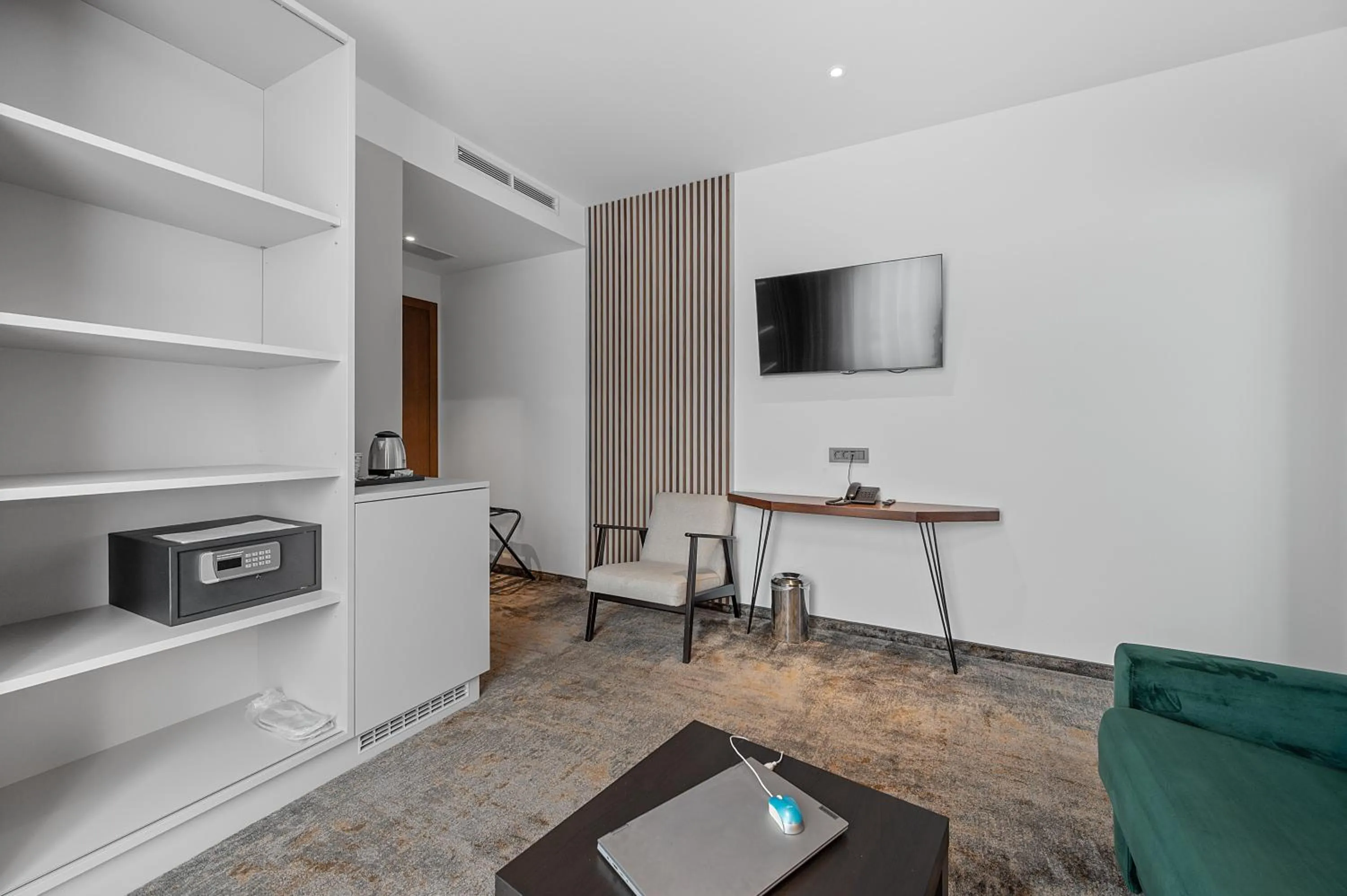 TV and multimedia in iNova