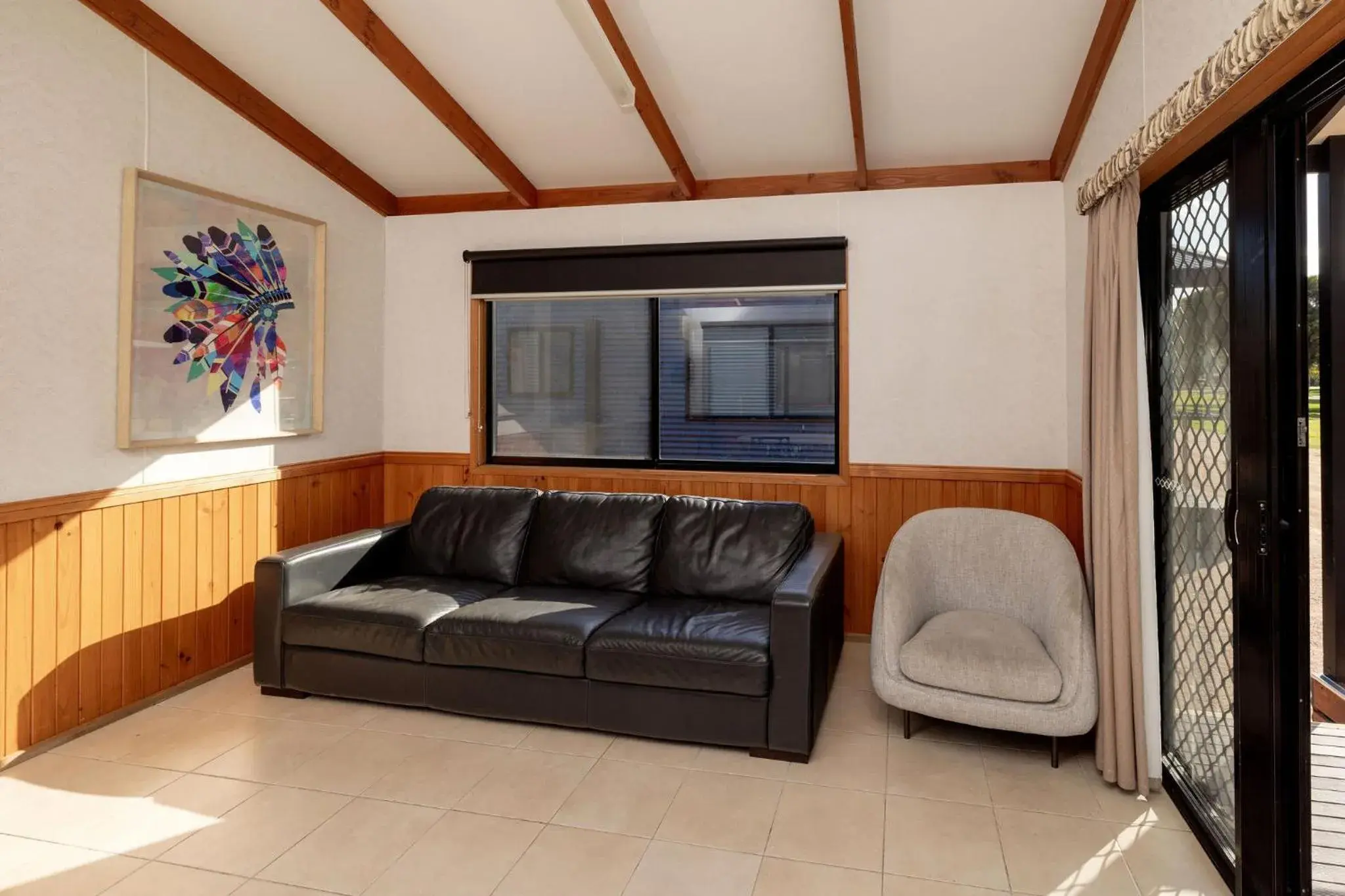 Economy 2 Bedroom Cabin - Sleeps 6 in Discovery Parks - Renmark Riverfront Economy 2 Bedroom Cabin - Sleeps 6 in Discovery Parks - Renmark Riverfront