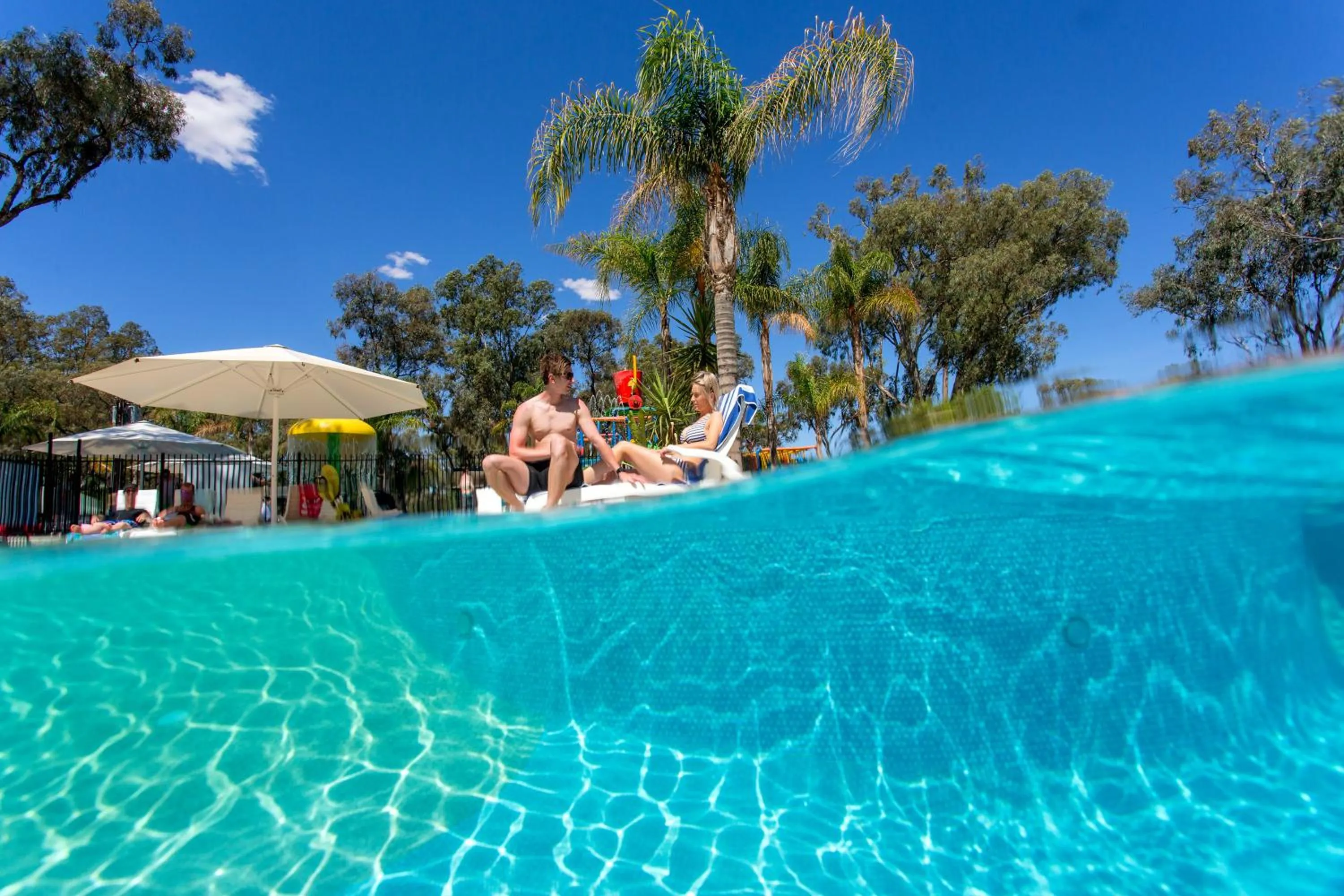 Swimming pool in Discovery Parks - Renmark Riverfront