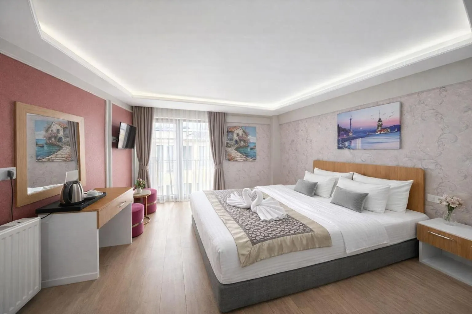 Bed in Ria Suites Boutique Hotel