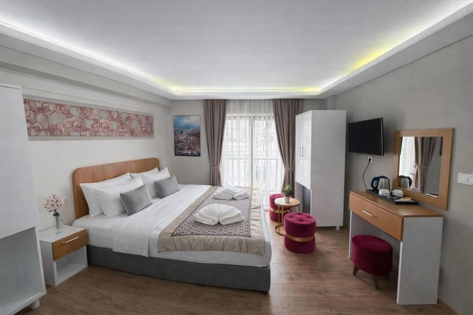 Bed in Ria Suites Boutique Hotel