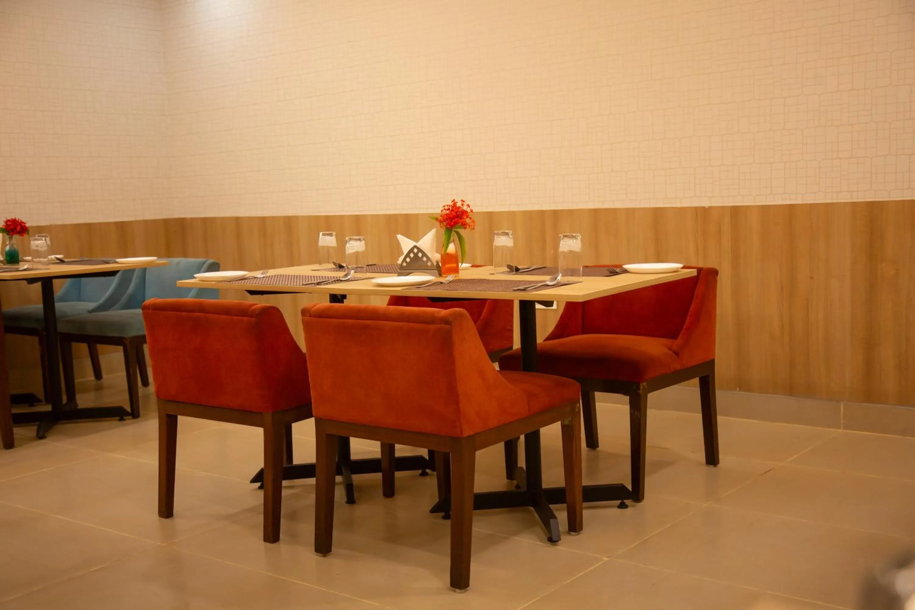 Restaurant/places to eat in Naveen Residency