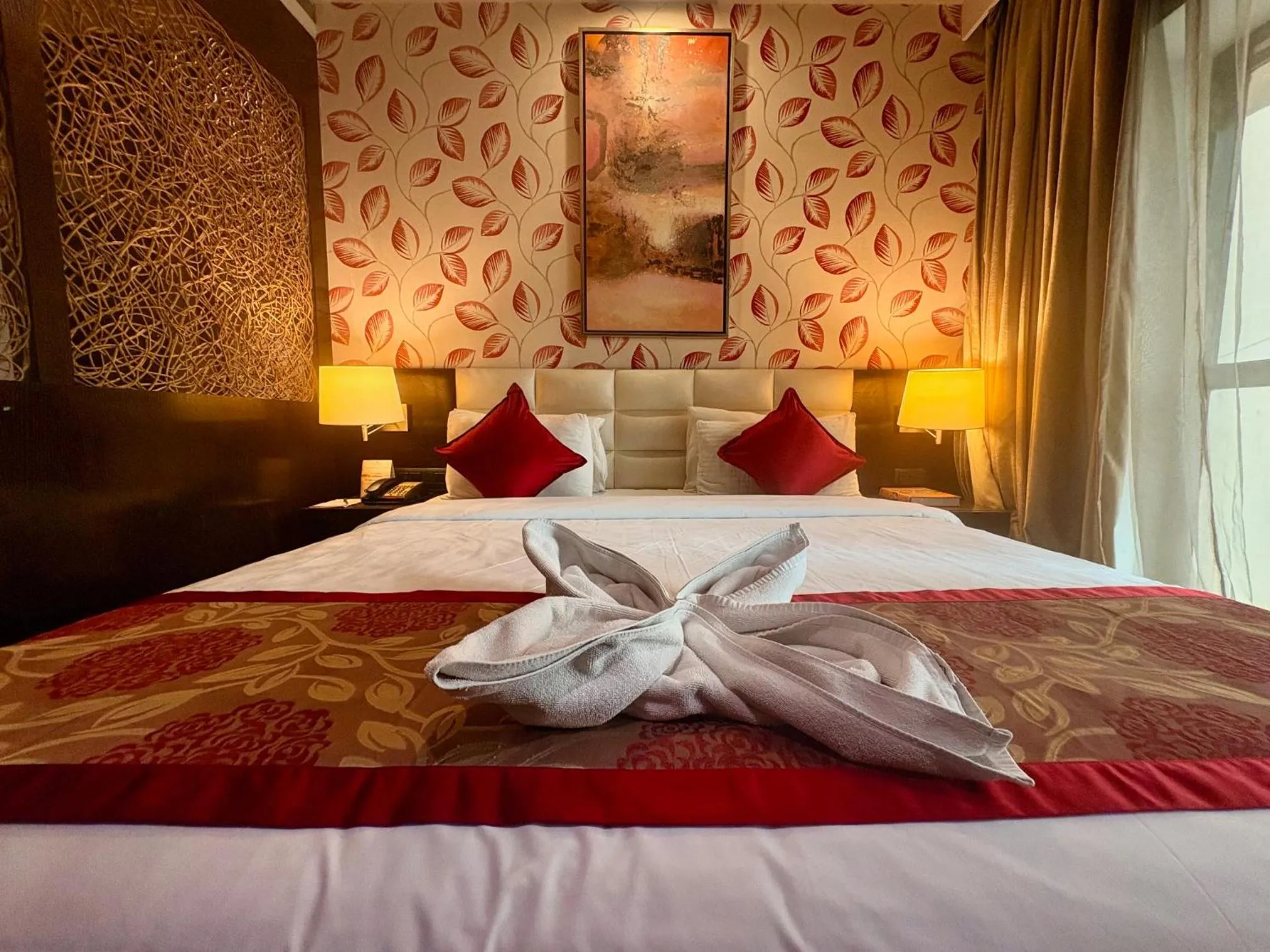 Bedroom, Bed in Hotel Senses