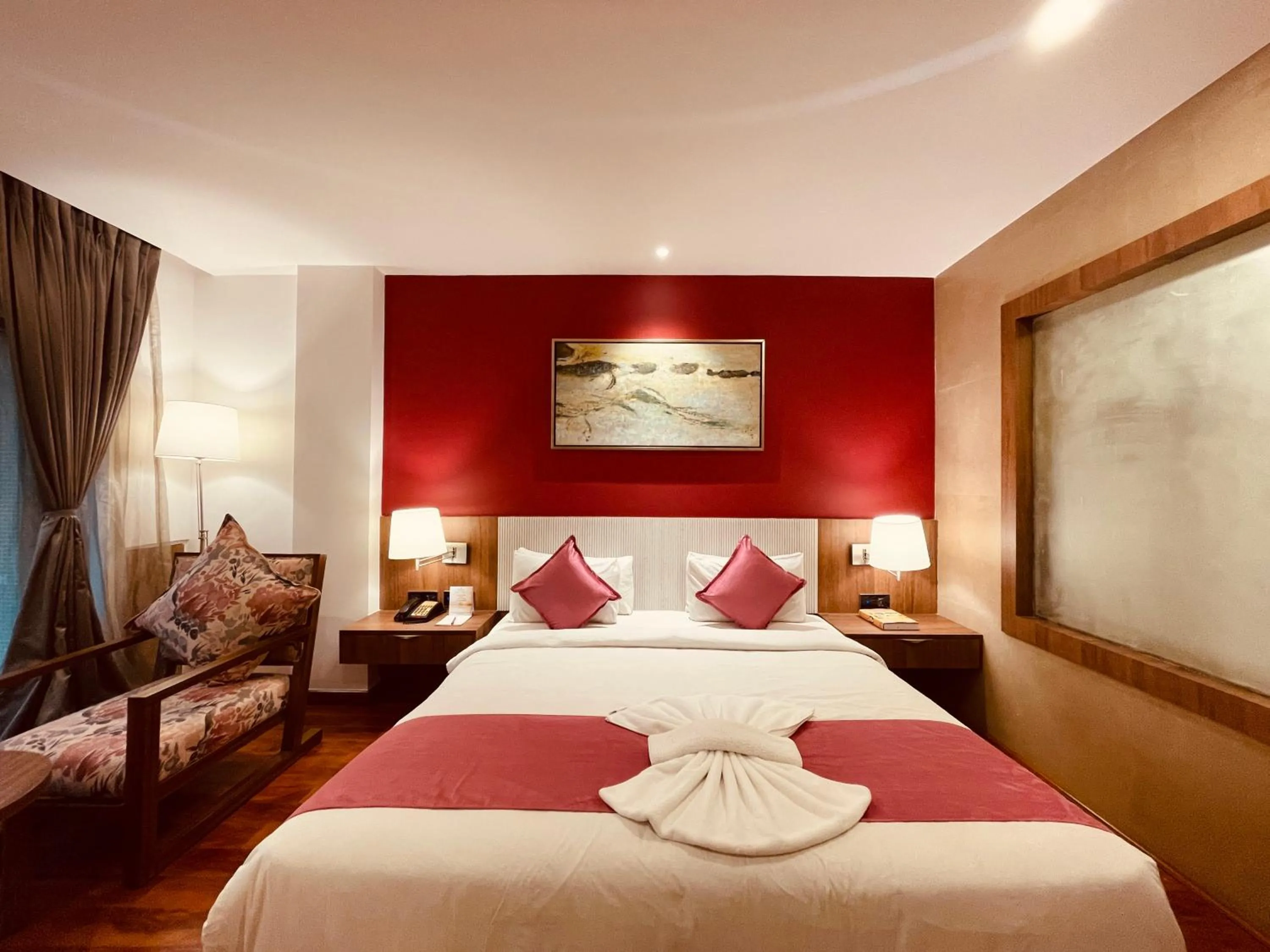 Photo of the whole room, Bed in Hotel Senses